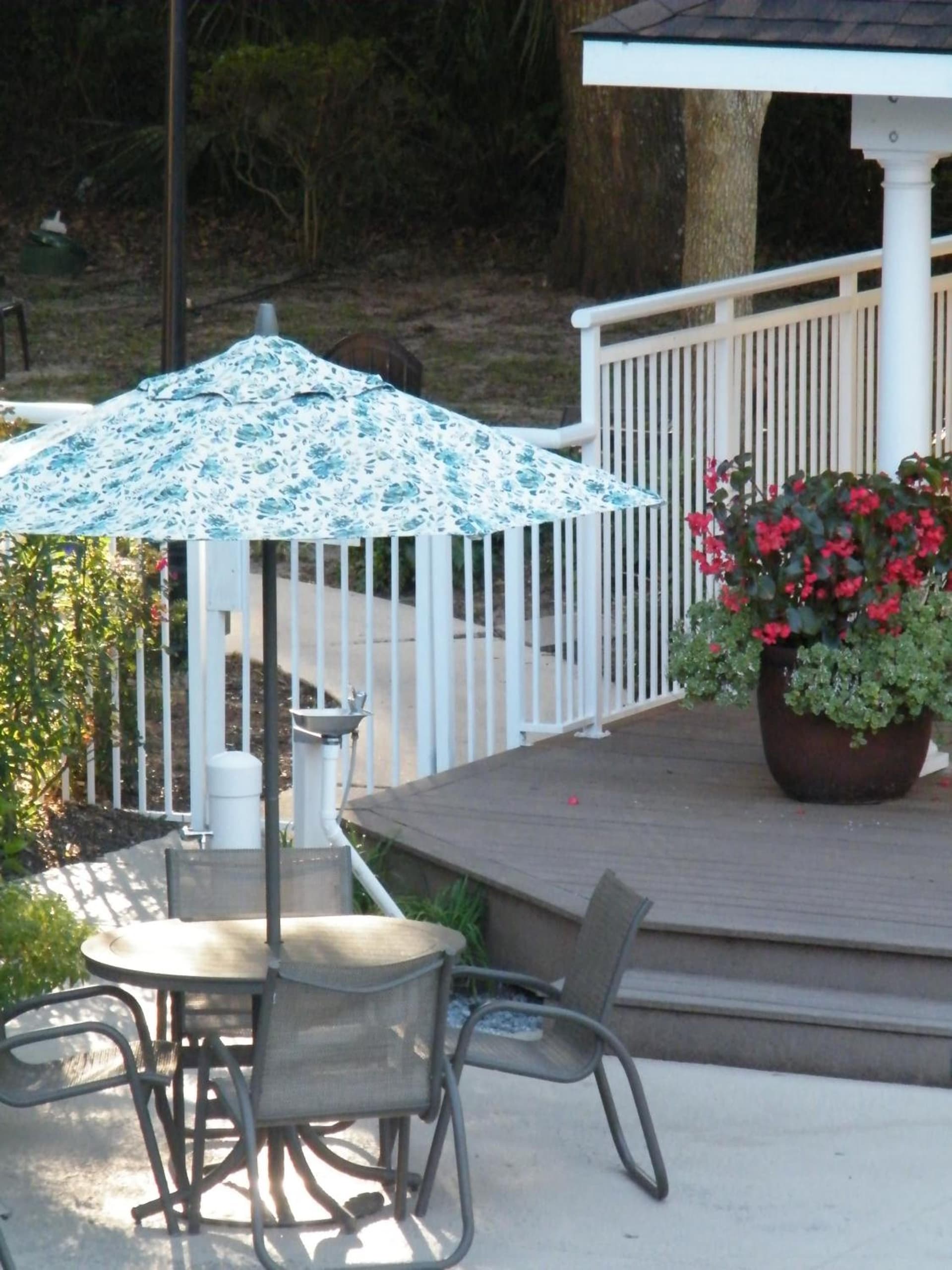 Palmera Inn and Suites — hotel in Hilton Head Island, South Carolina