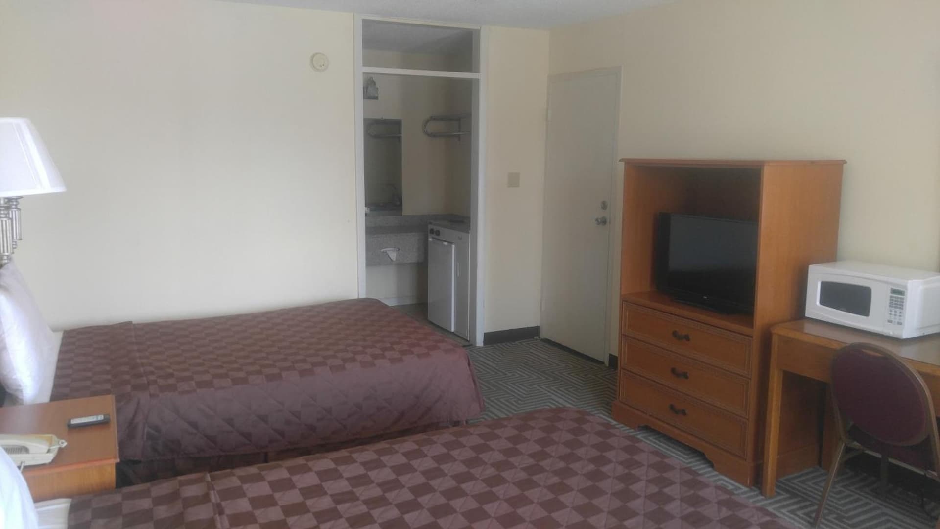 Americourt Extended Stays gallery photo in Kingsport, TN — image 19