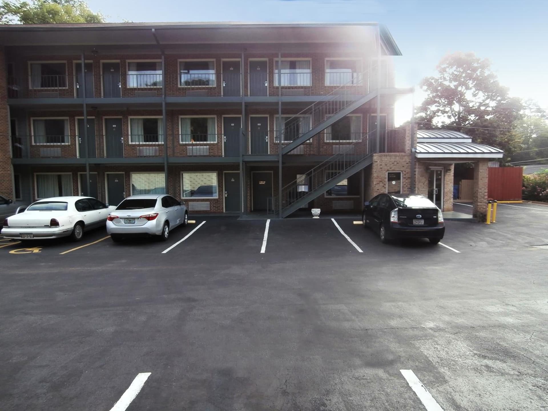 Americas Best Value Inn Athens gallery photo in Athens, GA — image 6