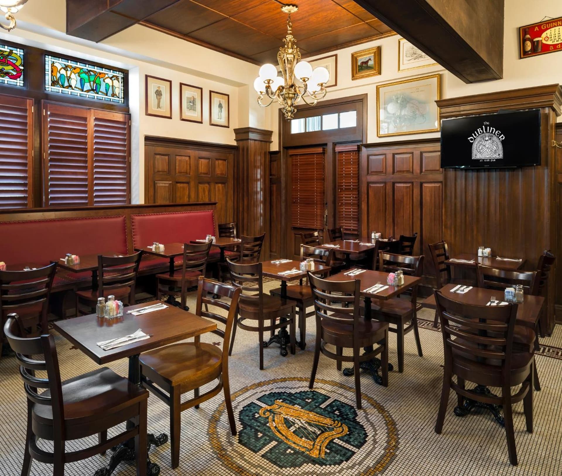 Phoenix Park Hotel interior in Washington, DC — gallery photo 2
