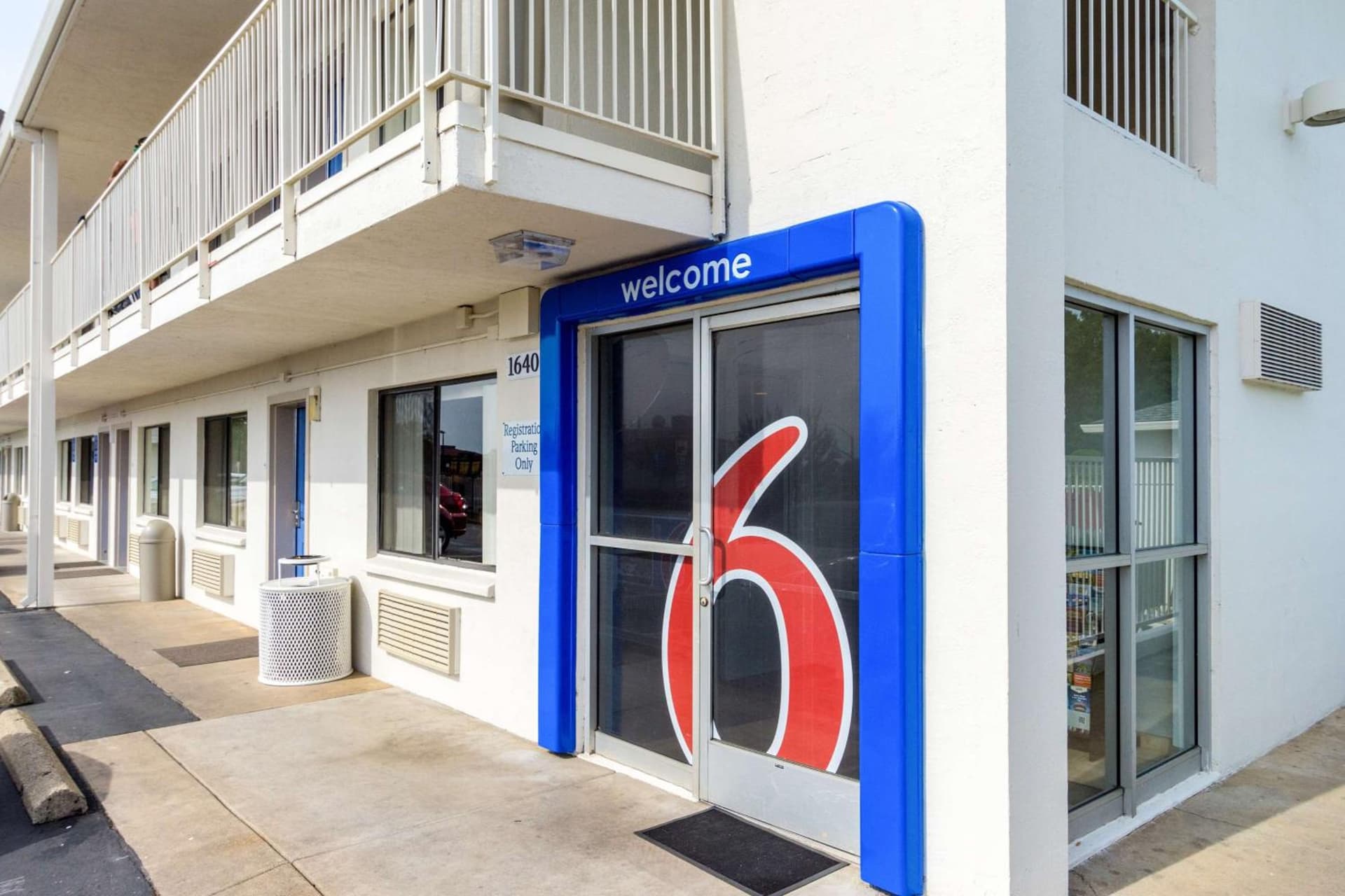 Motel 6-Redding, CA - Central featured exterior or lobby in Redding, CA — similar hotel