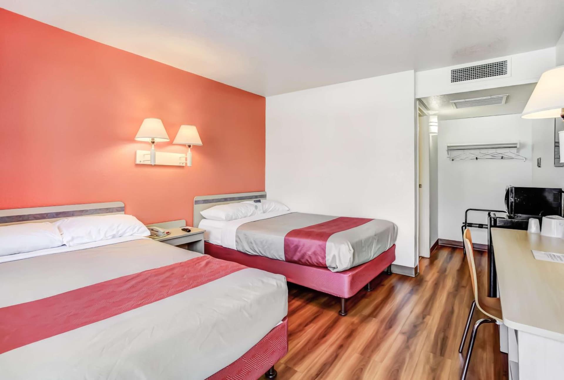 Motel 6-Medford, OR gallery photo in Medford, OR — image 21