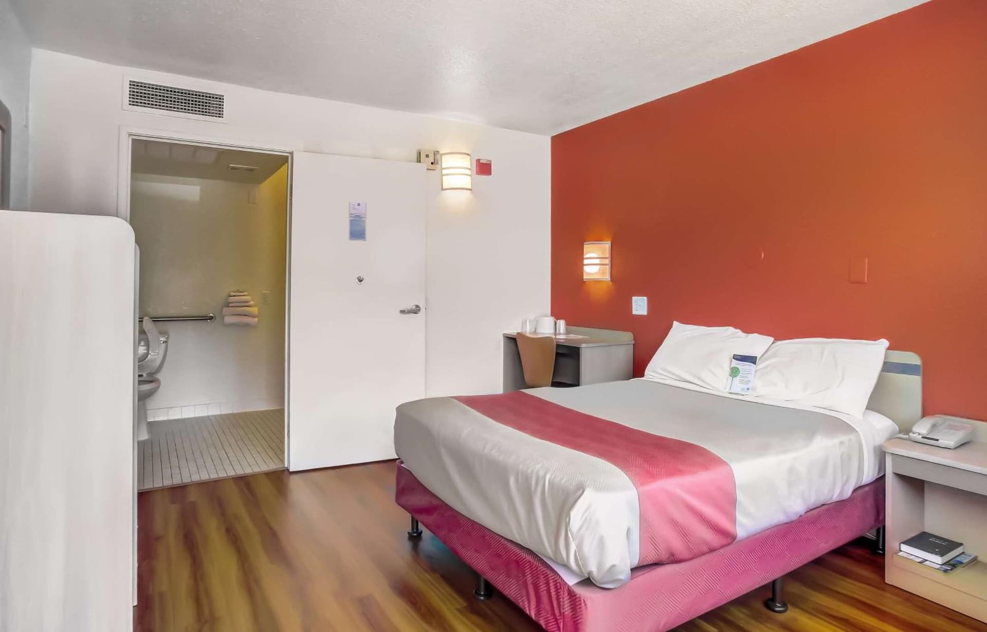 Motel 6-Medford, OR gallery photo in Medford, OR — image 29