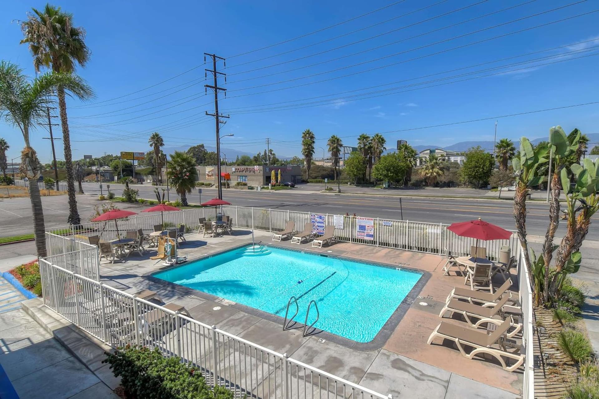 Motel 6-San Bernardino, CA - South gallery photo in San Bernardino, CA — image 41