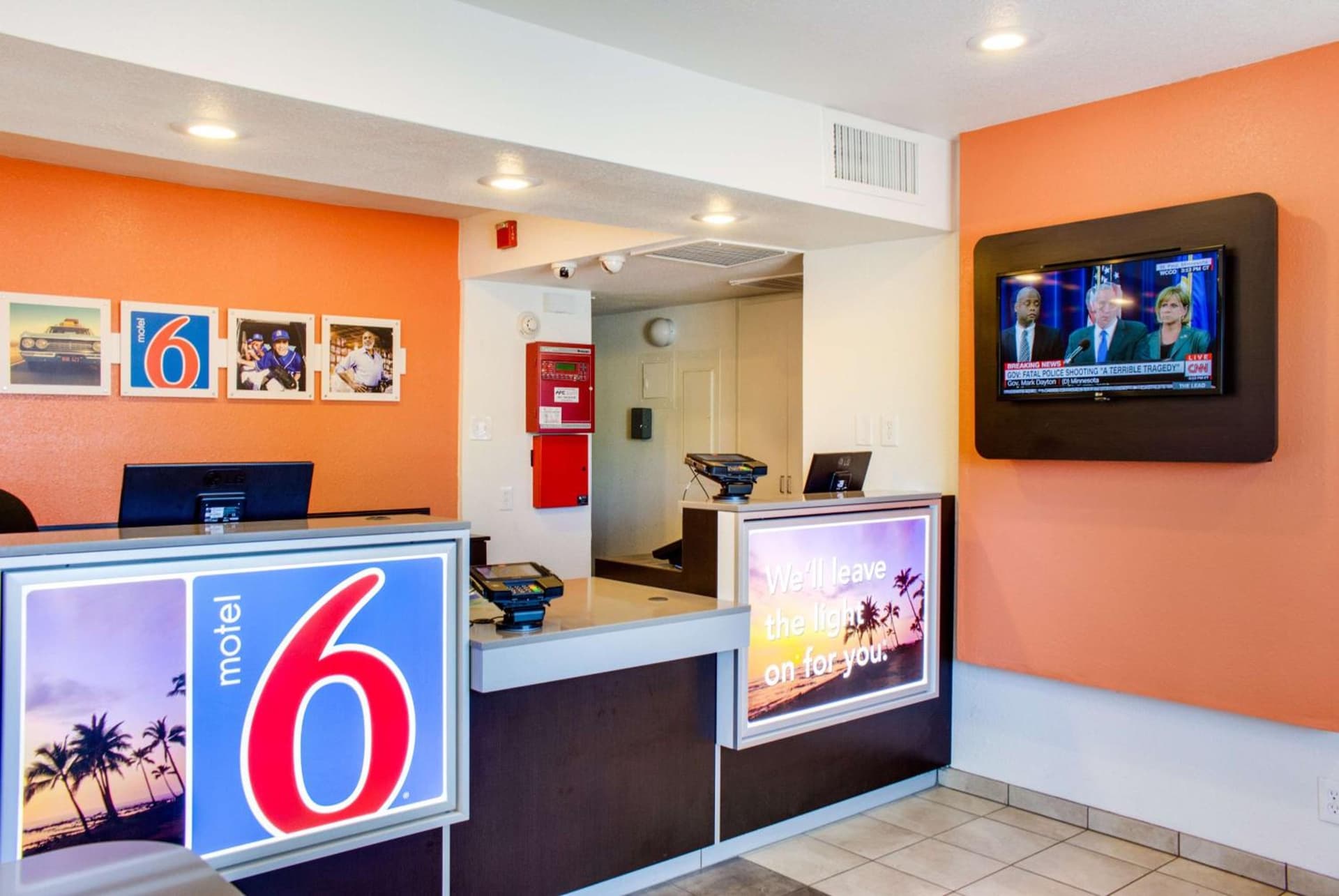 Motel 6-Bakersfield, CA - South gallery photo in Bakersfield, CA — image 76
