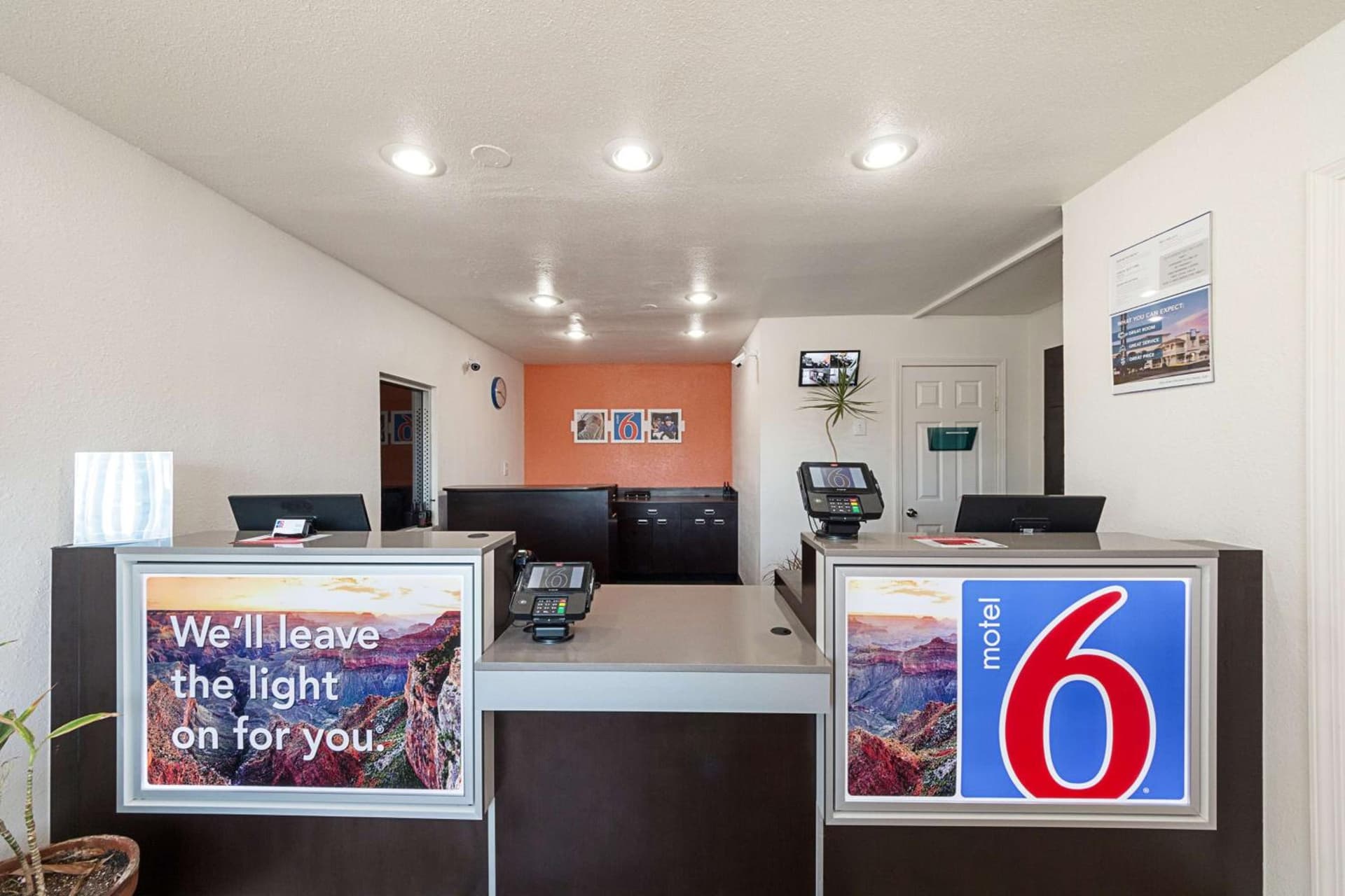 Motel 6-Mcallen, TX gallery photo in McAllen, TX — image 41