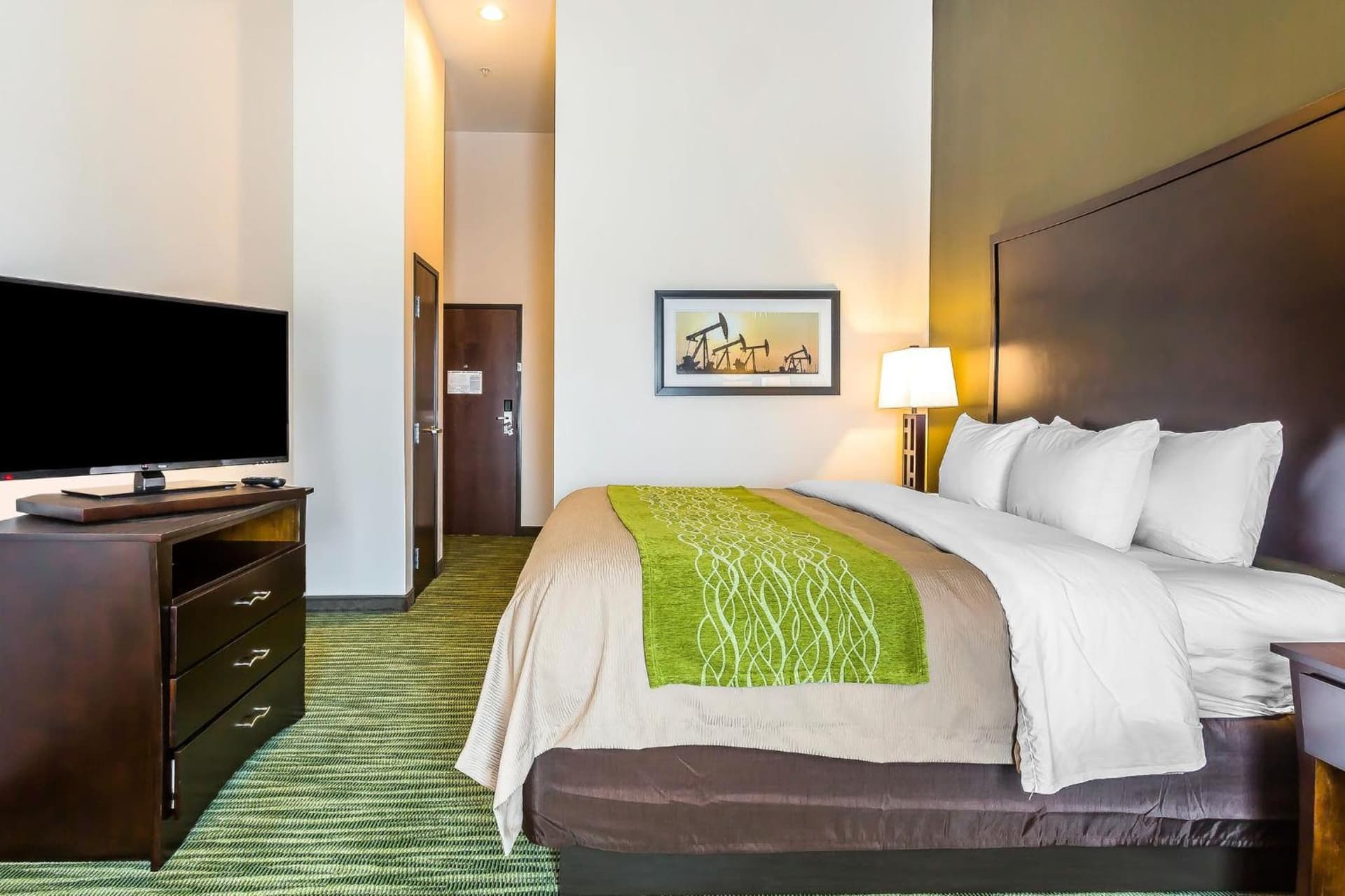 Comfort Inn & Suites Moore - Oklahoma City gallery photo in Moore, OK — image 7