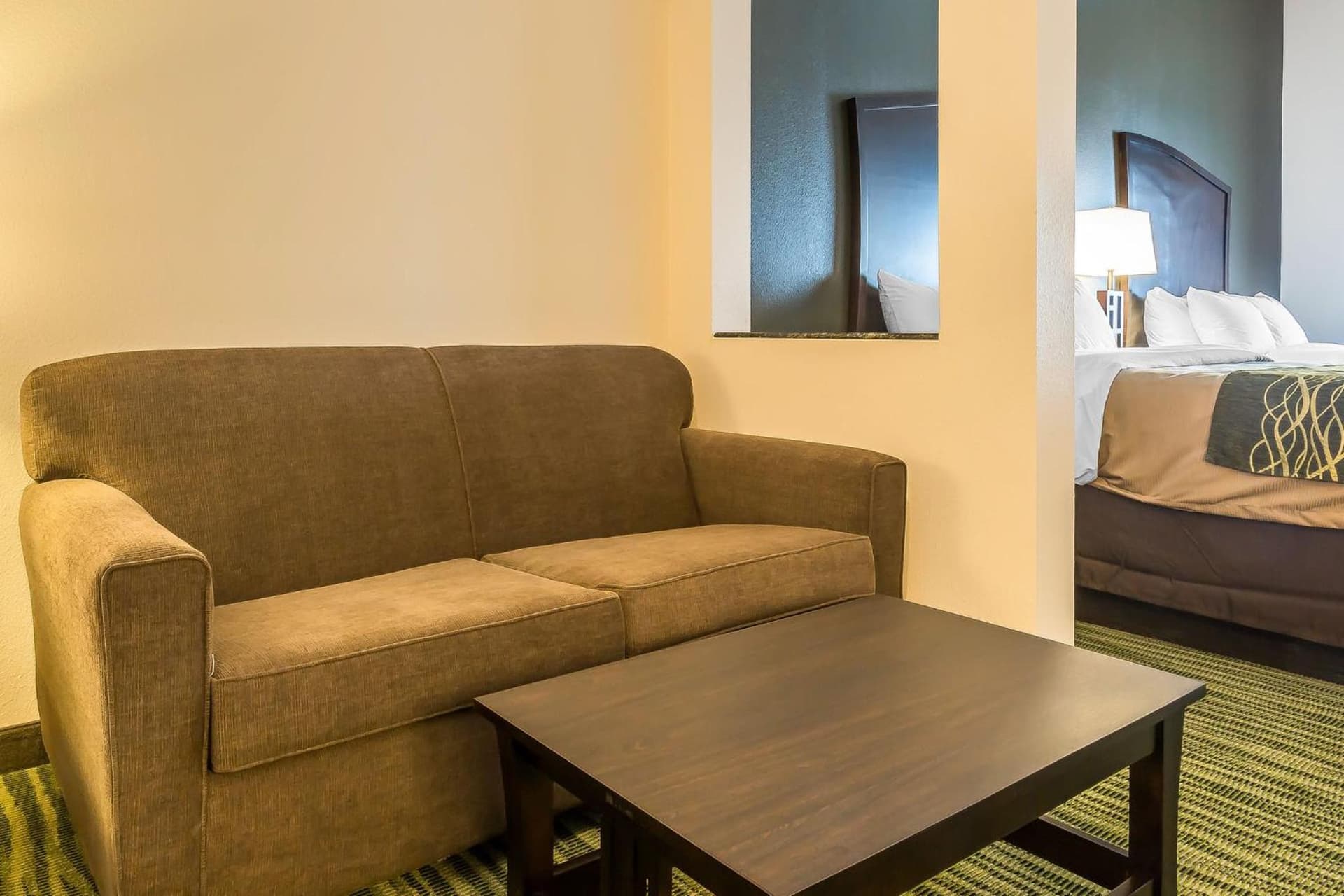 Comfort Inn & Suites Moore - Oklahoma City gallery photo in Moore, OK — image 24