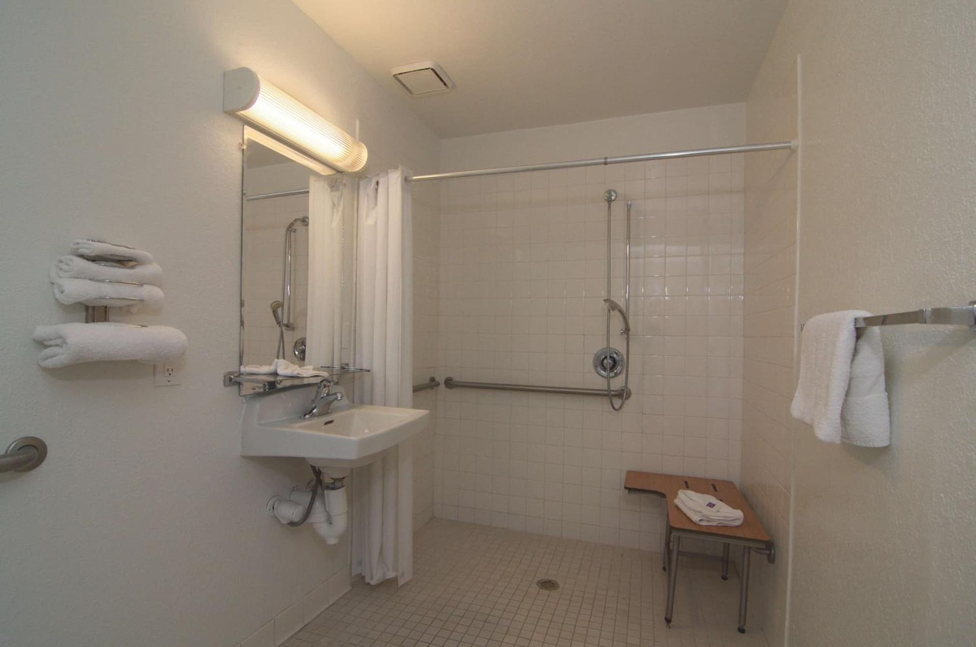 Motel 6-Indio, CA - Palm Springs gallery photo in Indio, CA — image 5