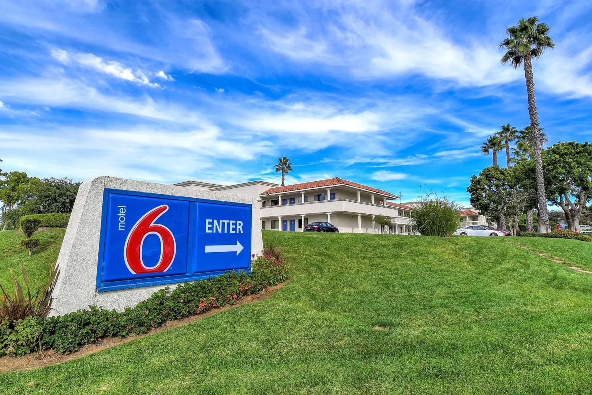 Motel 6-Carlsbad, CA Beach property views in Carlsbad, CA — gallery photo 3