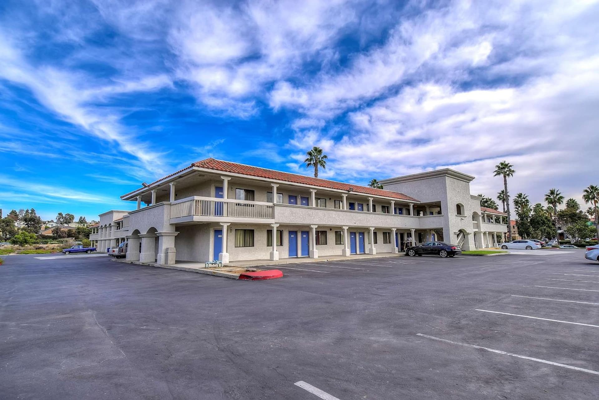 Motel 6-Carlsbad, CA Beach gallery photo in Carlsbad, CA — image 5