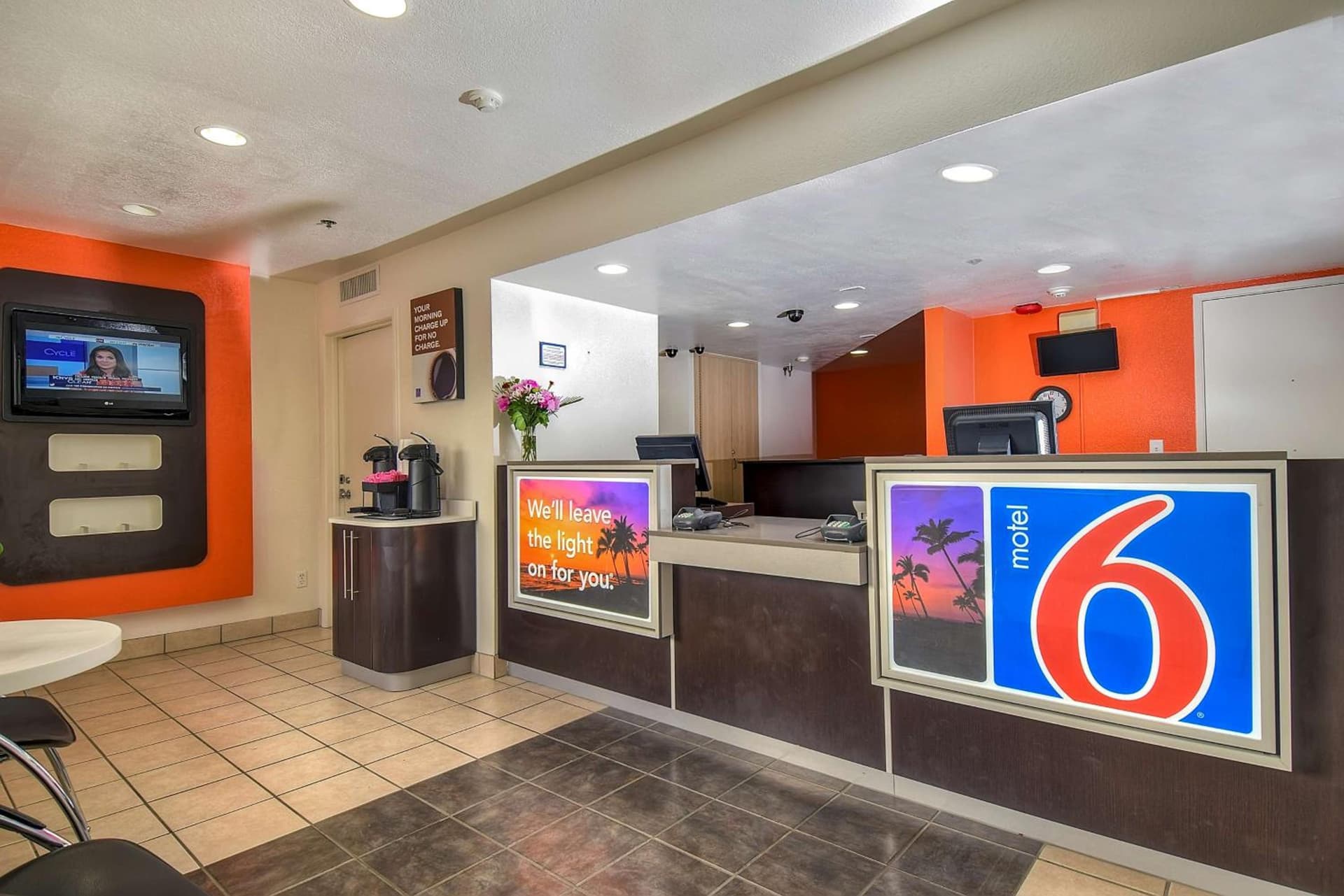 Motel 6-Carlsbad, CA Beach gallery photo in Carlsbad, CA — image 38