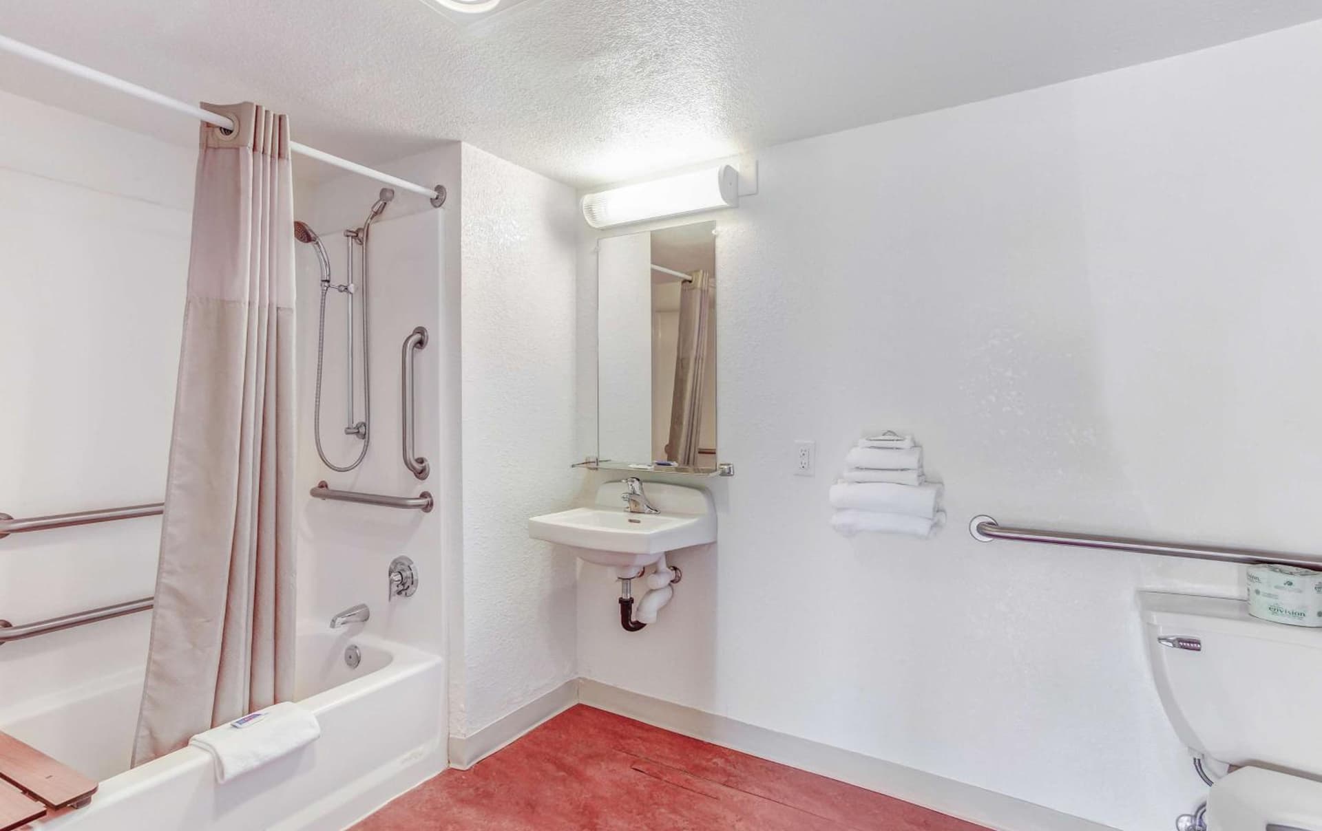 Motel 6-Medford, OR - North gallery photo in Medford, OR — image 17