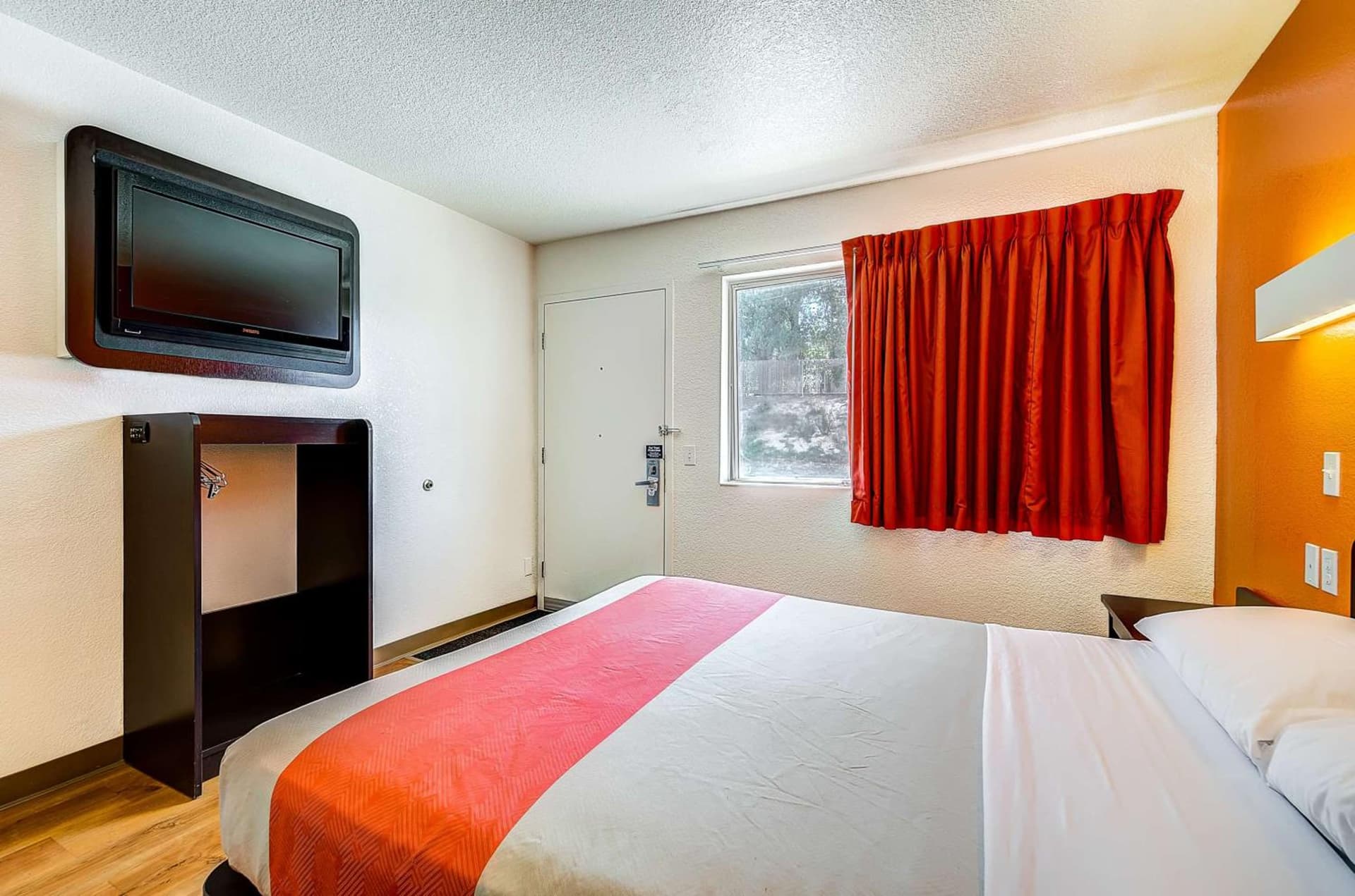 Motel 6 Thornton gallery photo in Thornton, CO — image 33
