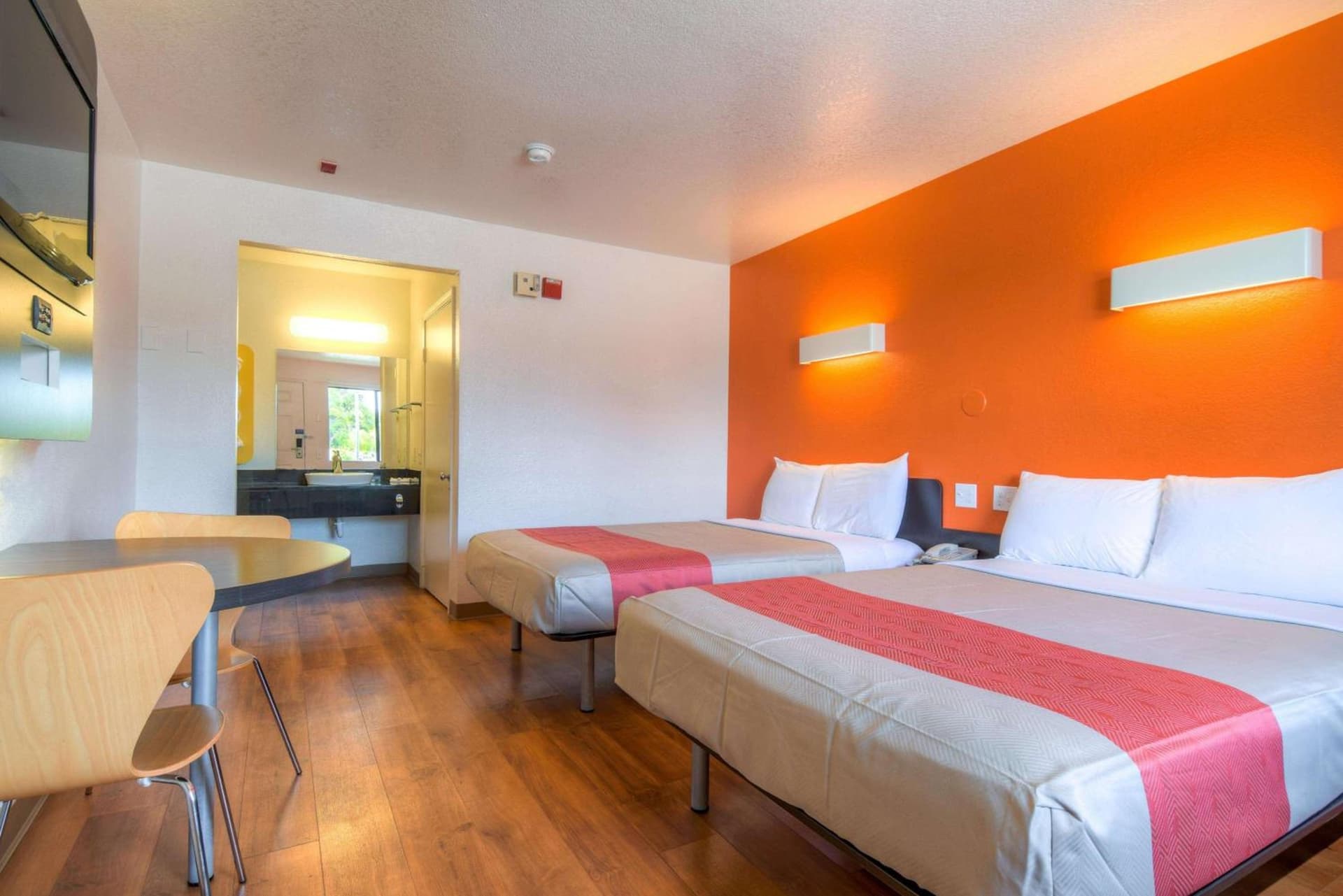 Motel 6-Chula Vista, CA - San Diego gallery photo in Chula Vista, CA — image 32