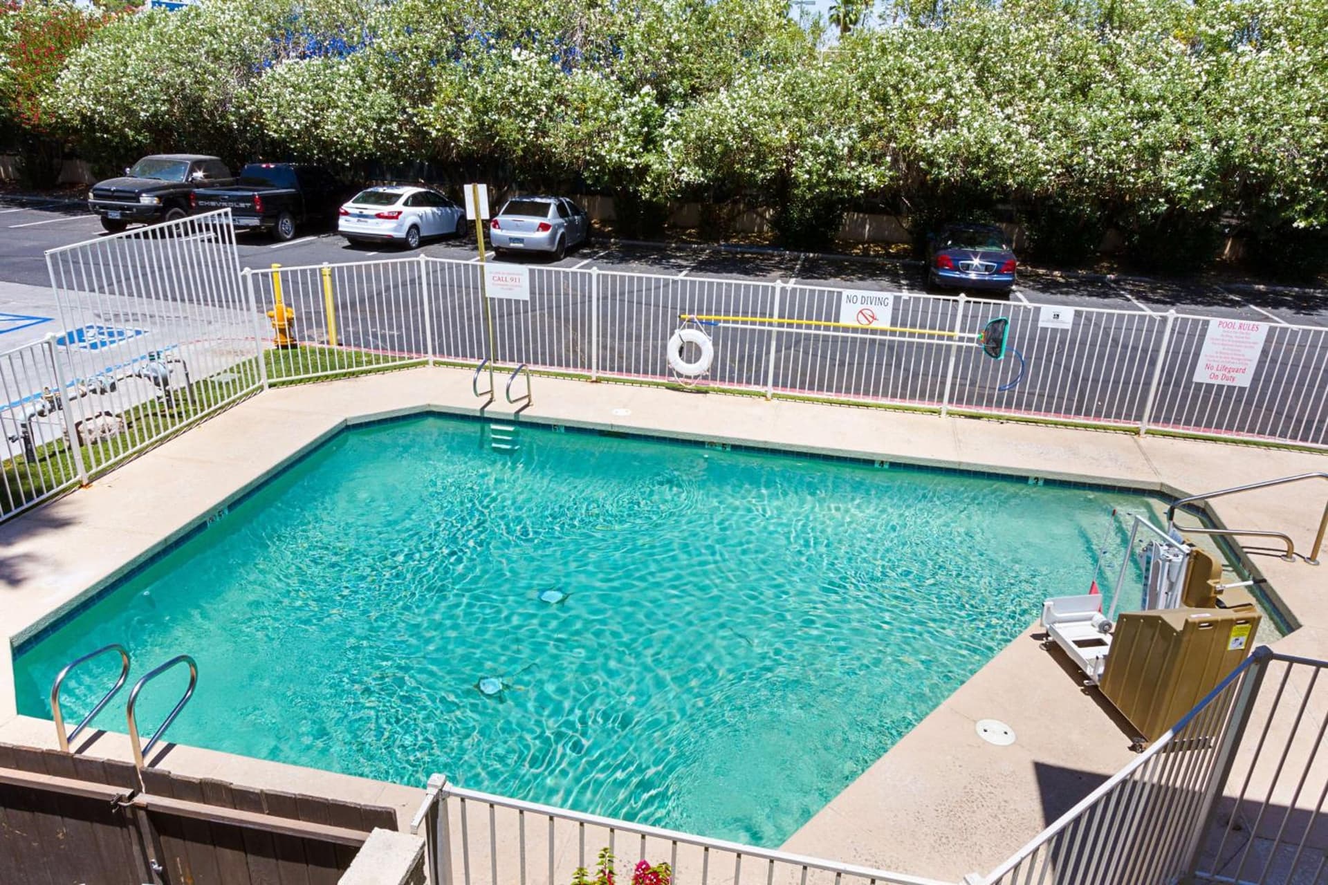 Motel 6-Mesa, AZ - South gallery photo in Mesa, AZ — image 35