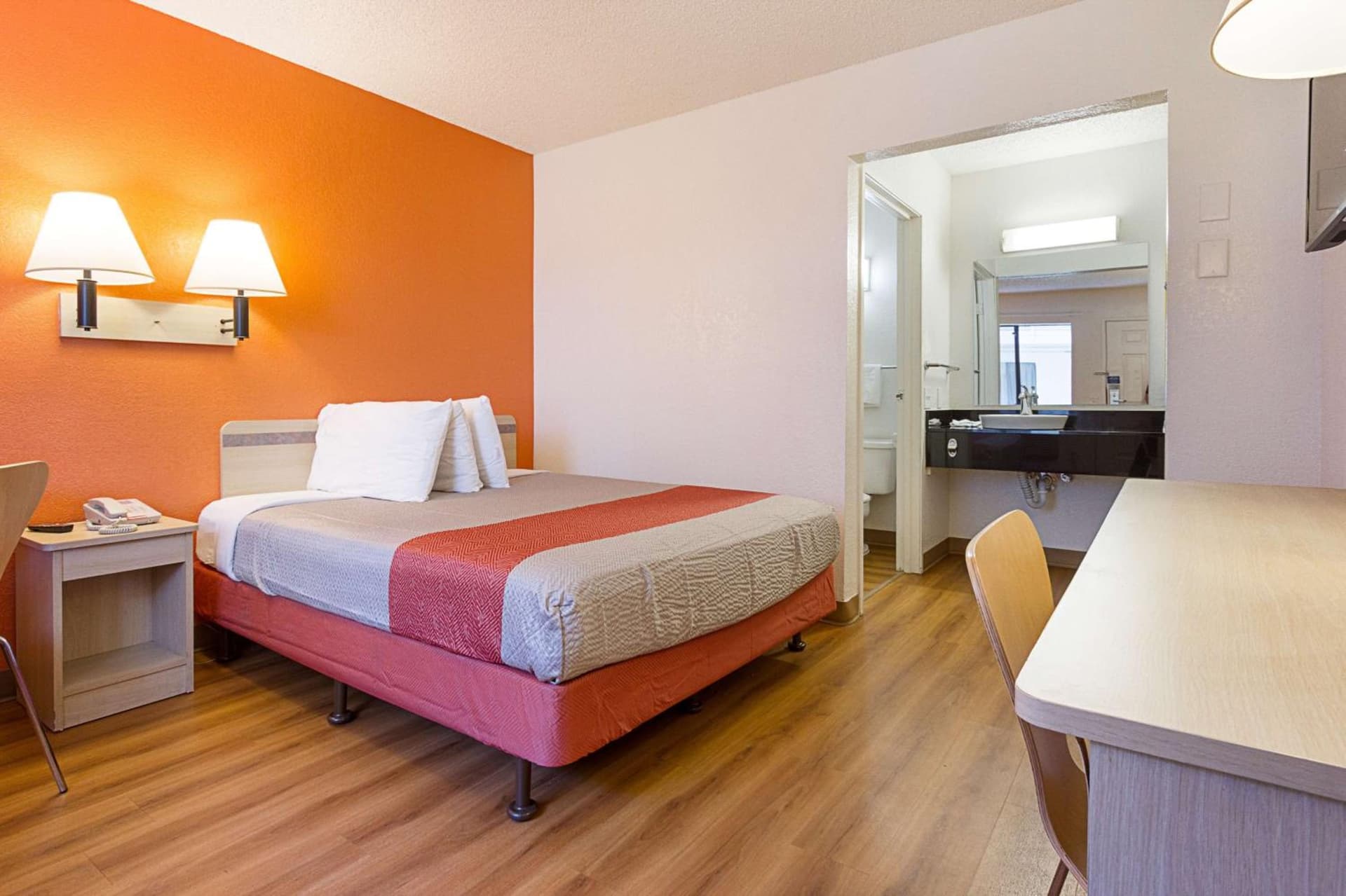 Motel 6-Mesa, AZ - South gallery photo in Mesa, AZ — image 12