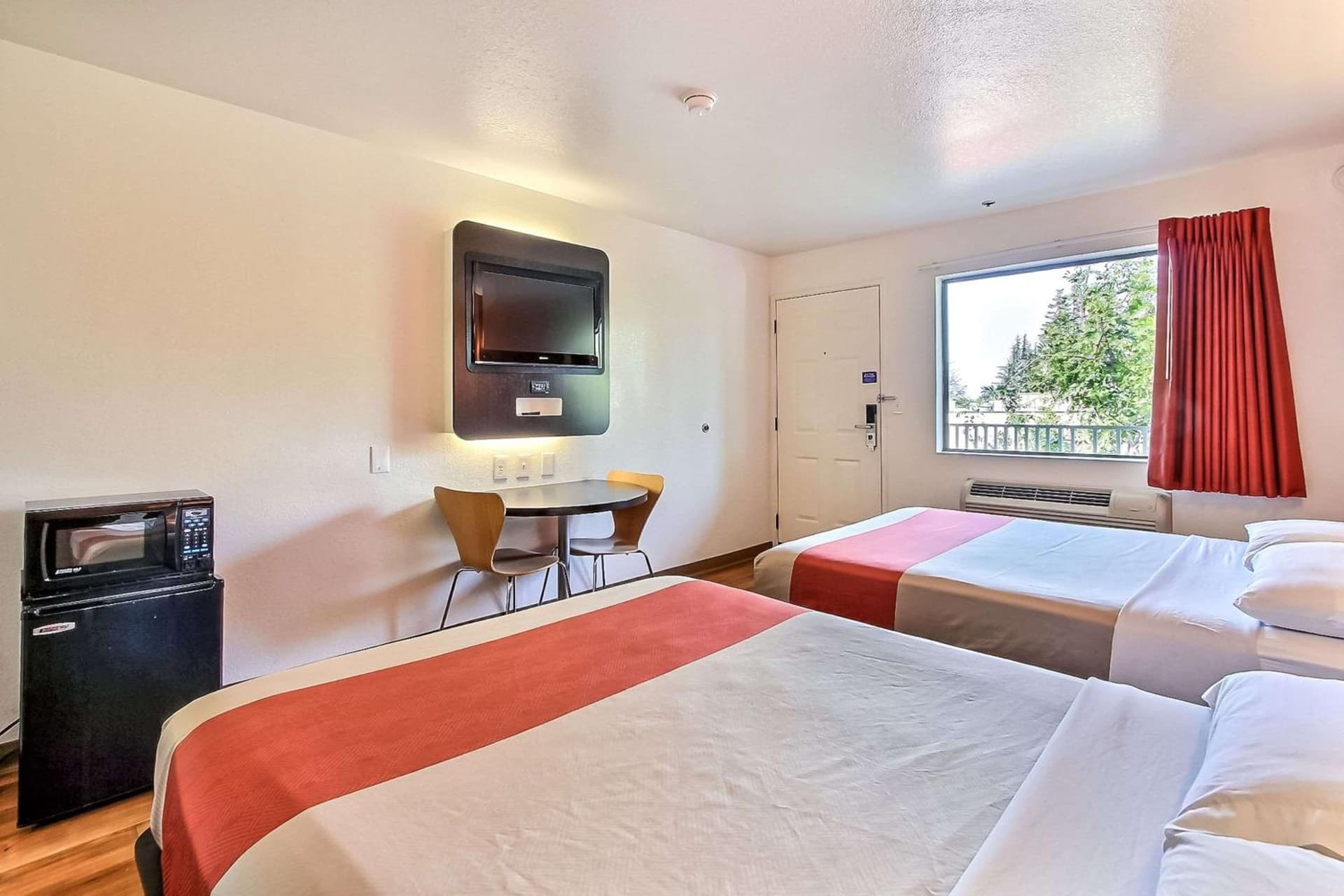 Motel 6-Sunnyvale, CA - North gallery photo in Sunnyvale, CA — image 4