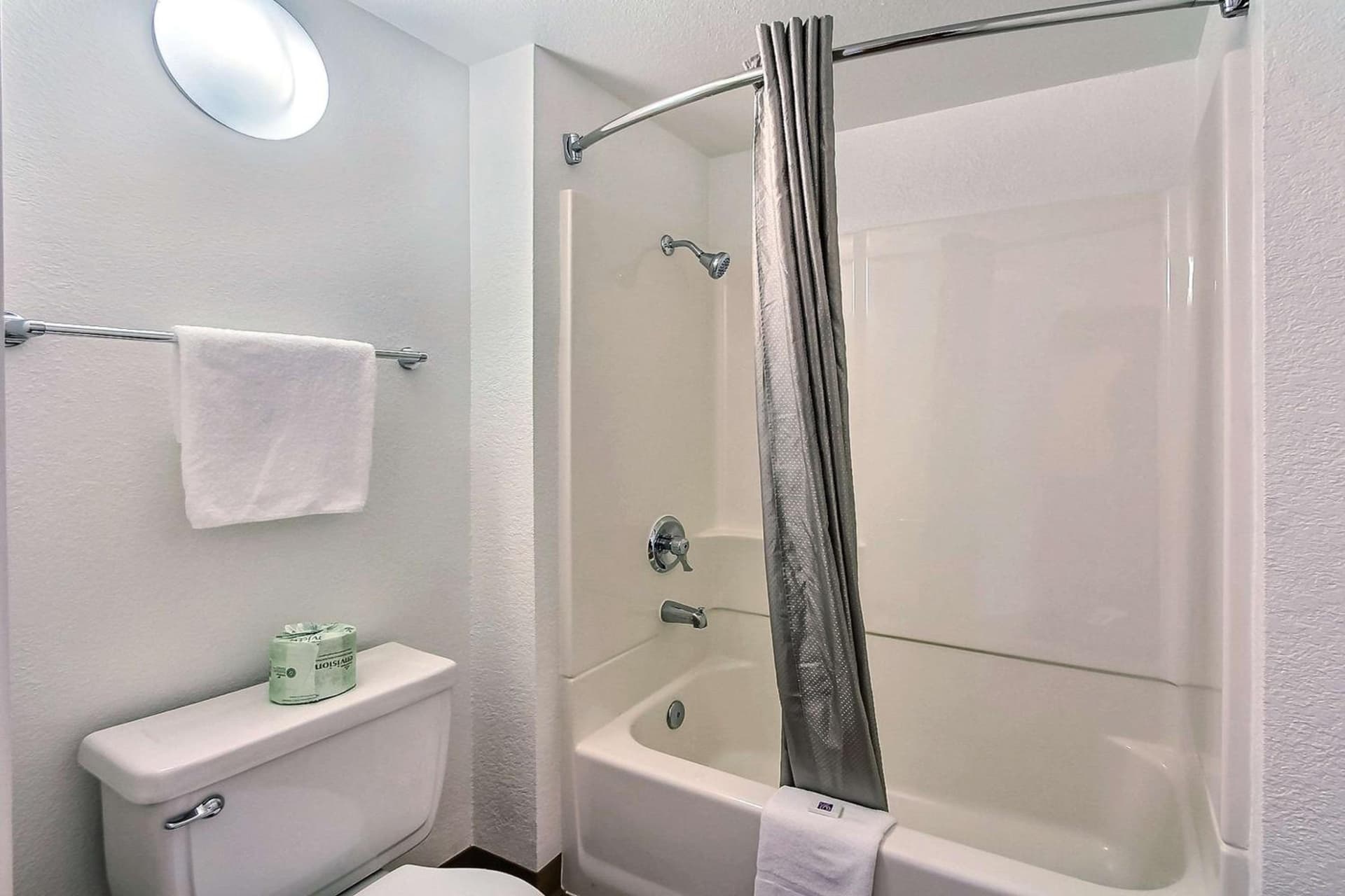 Motel 6-Sunnyvale, CA - North gallery photo in Sunnyvale, CA — image 7