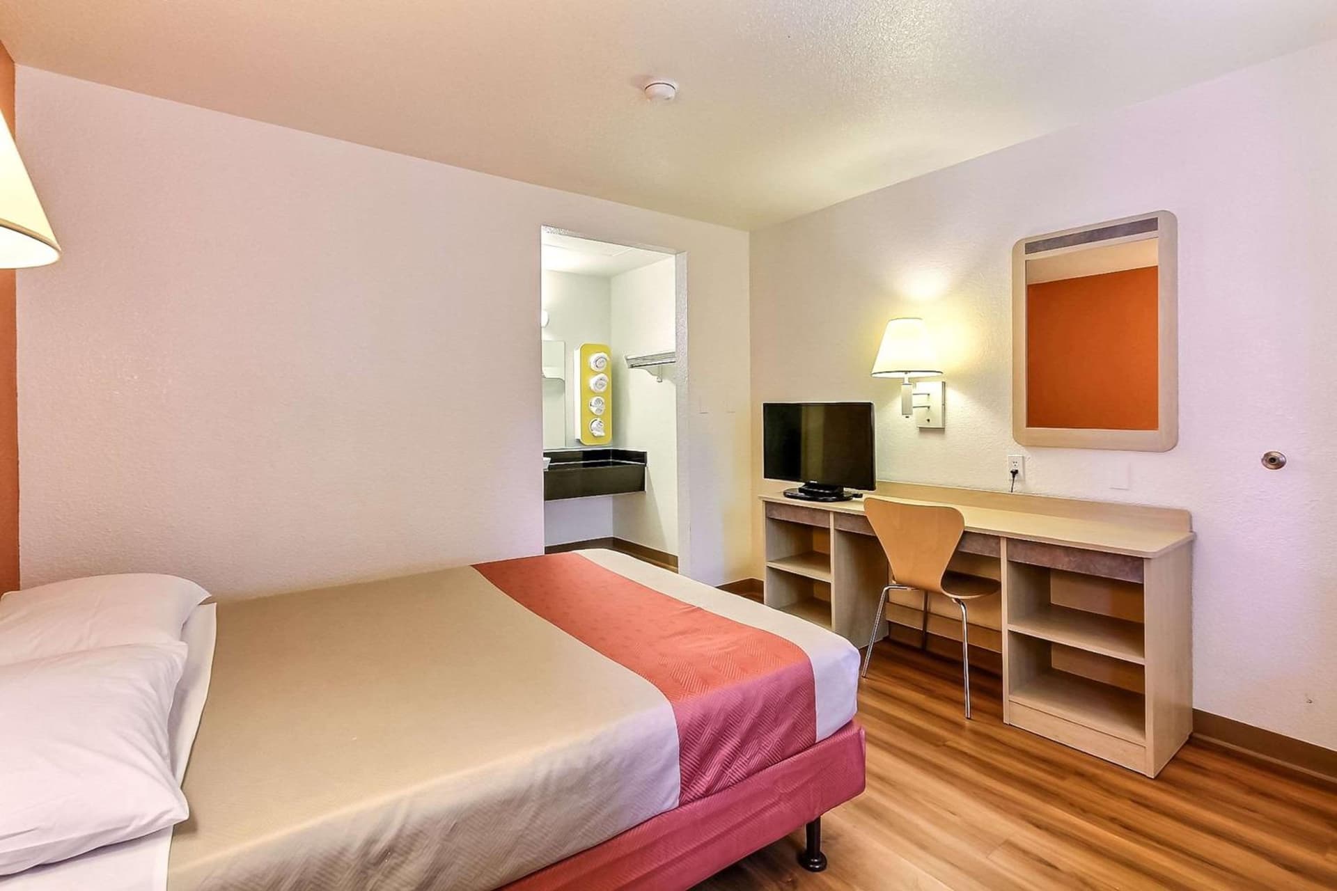 Motel 6-Fremont, CA - North gallery photo in Fremont, CA — image 59
