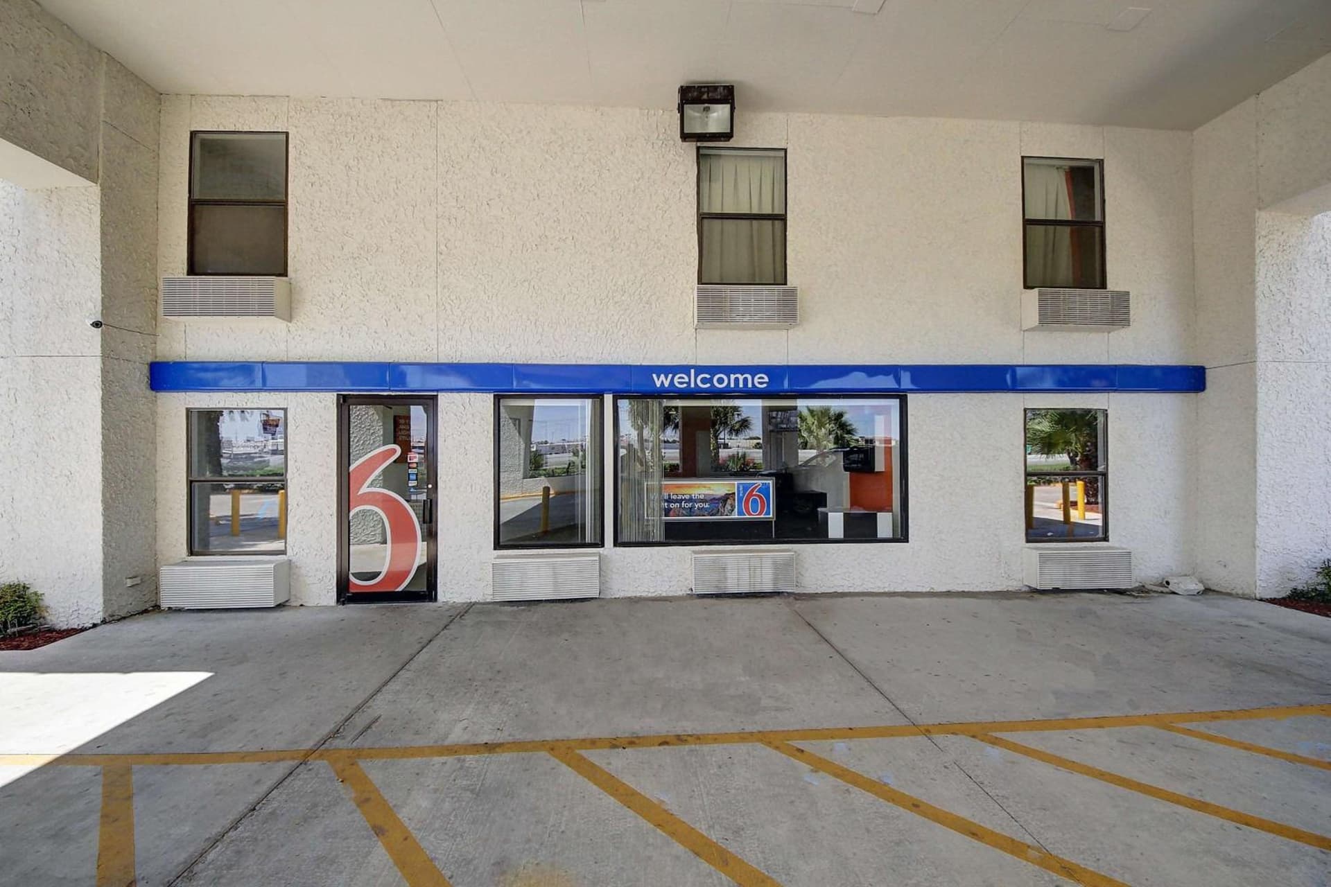 Motel 6-Laredo, TX - North I-35 gallery photo in Laredo, TX — image 47