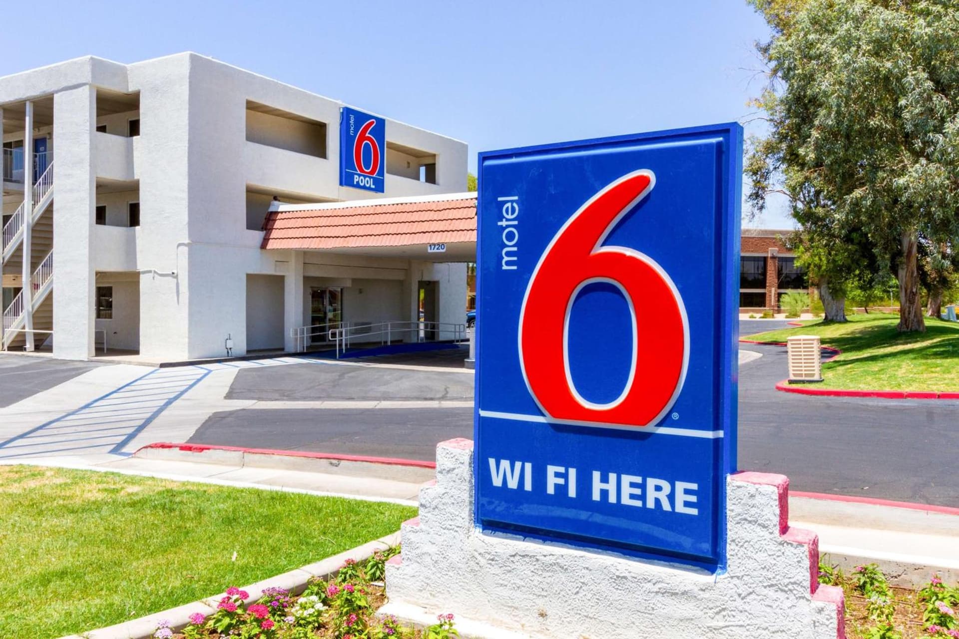 Motel 6 Tempe, AZ Phoenix Airport Priest Dr gallery photo in Tempe, AZ — image 49