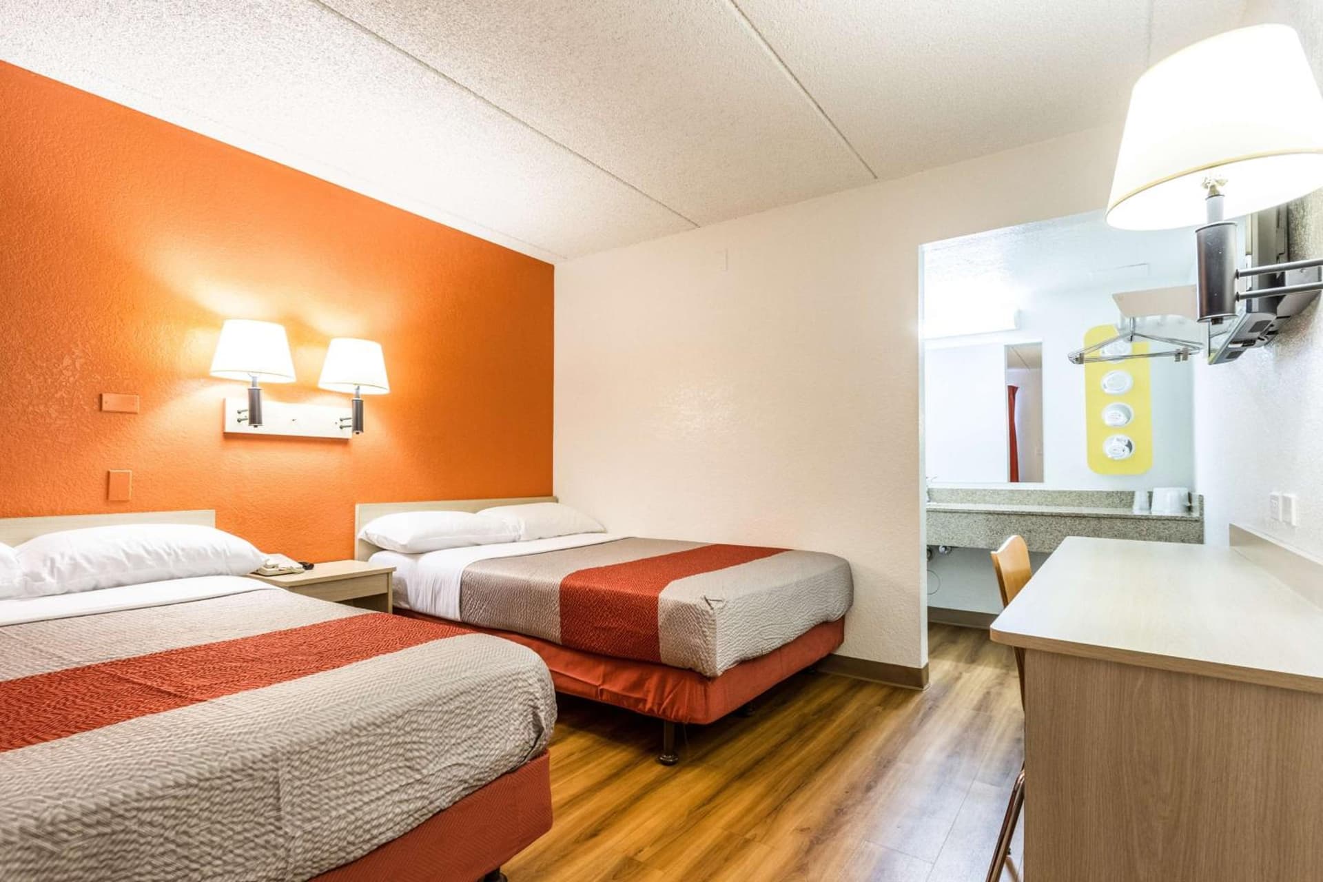 Motel 6 Tempe, AZ Phoenix Airport Priest Dr gallery photo in Tempe, AZ — image 4