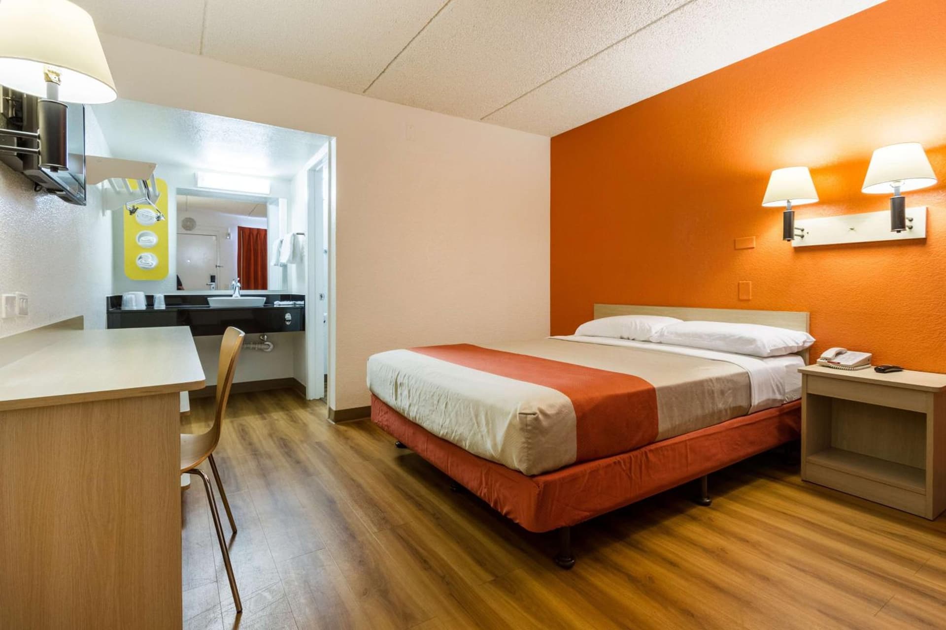 Motel 6 Tempe, AZ Phoenix Airport Priest Dr gallery photo in Tempe, AZ — image 18