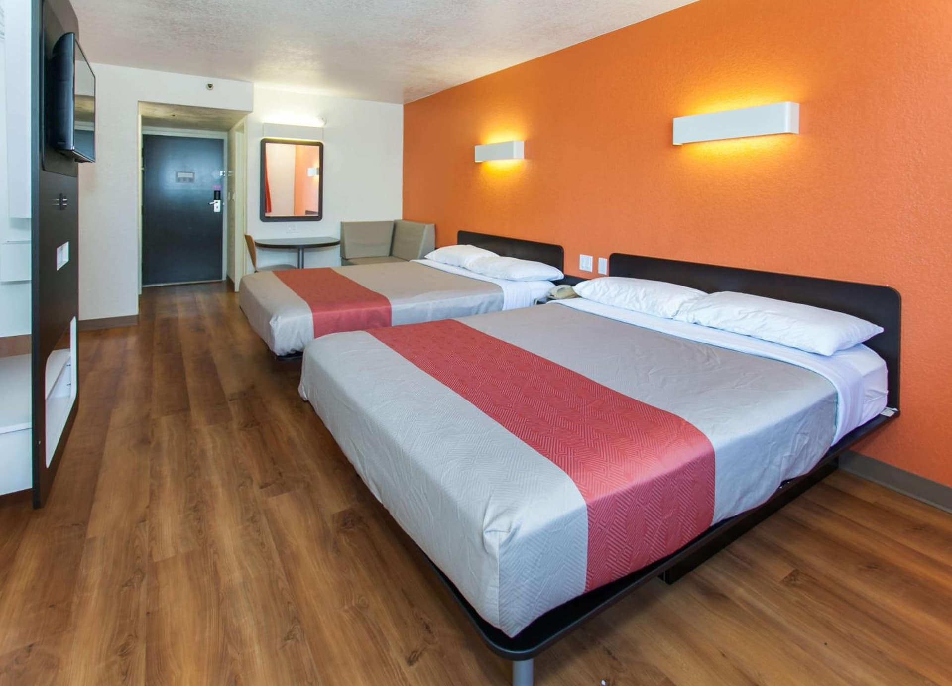 Motel 6-Los Angeles, CA - Los Angeles - LAX gallery photo in Inglewood, CA — image 23