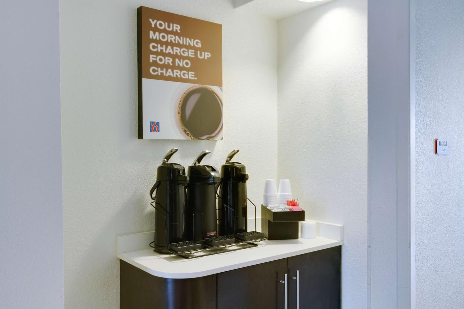 Motel 6-Lewisville, TX - Dallas gallery photo in Lewisville, TX — image 11