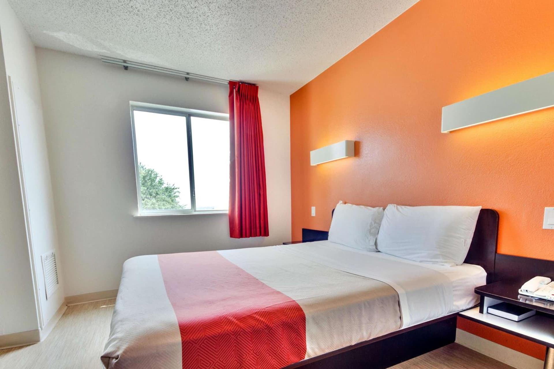 Motel 6-Lewisville, TX - Dallas gallery photo in Lewisville, TX — image 58