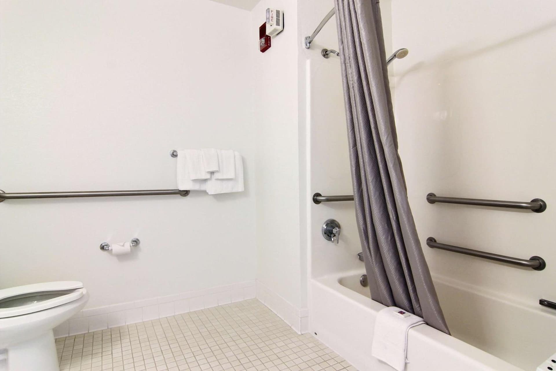 Motel 6-Albuquerque, NM - North gallery photo in Albuquerque, NM — image 19