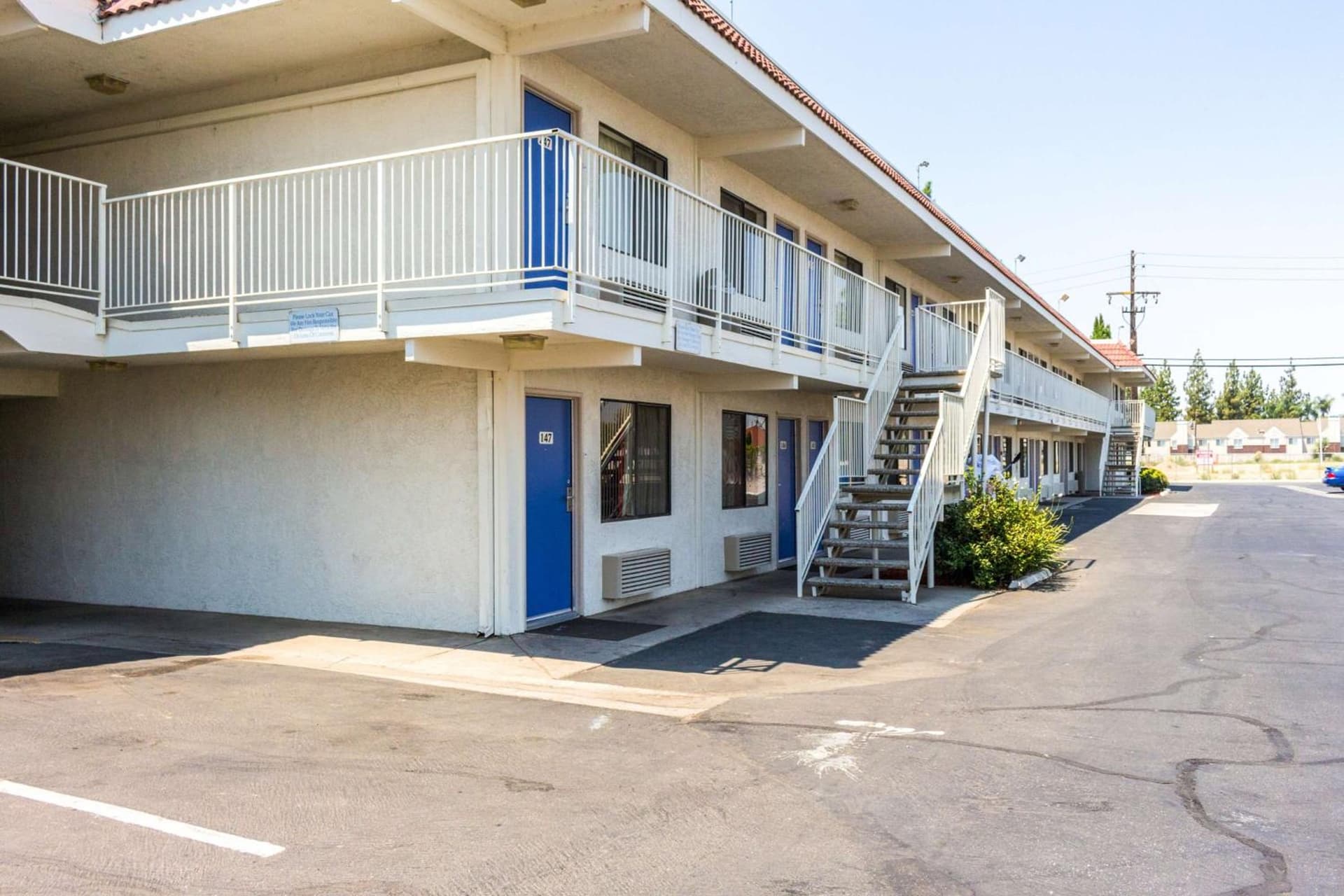 Motel 6 Bakersfield, CA - Convention Center gallery photo in Bakersfield, CA — image 12