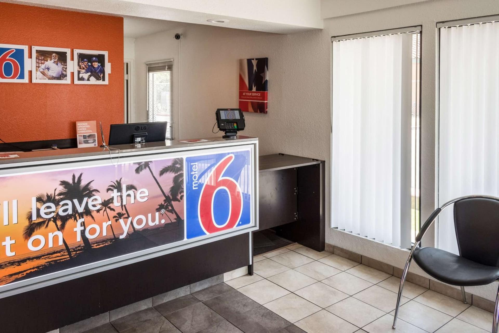 Motel 6 Bakersfield, CA - Convention Center gallery photo in Bakersfield, CA — image 16