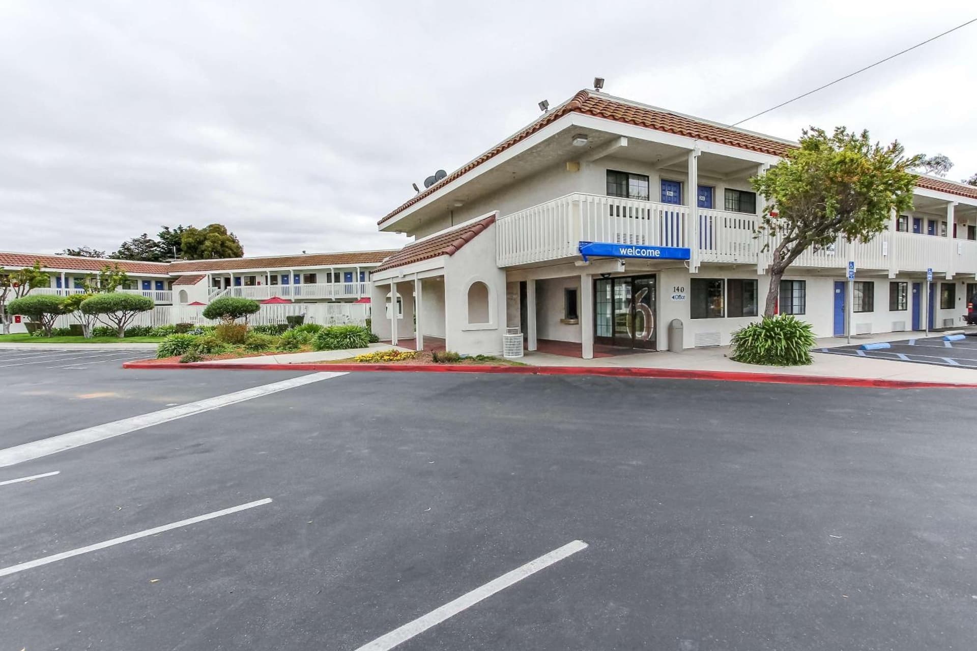 Motel 6-Salinas, CA - North Monterey Area gallery photo in Salinas, CA — image 4