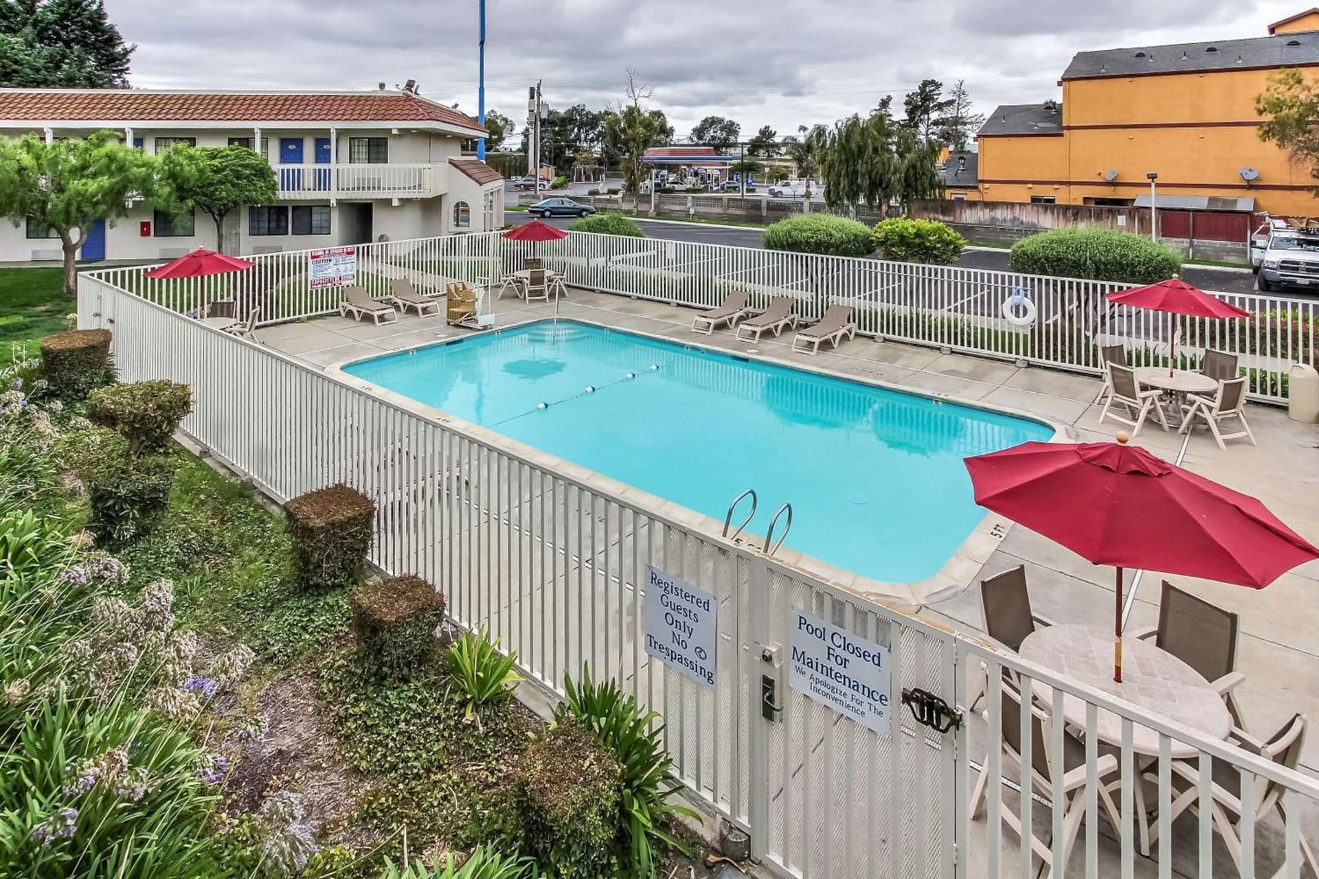Motel 6-Salinas, CA - North Monterey Area gallery photo in Salinas, CA — image 50