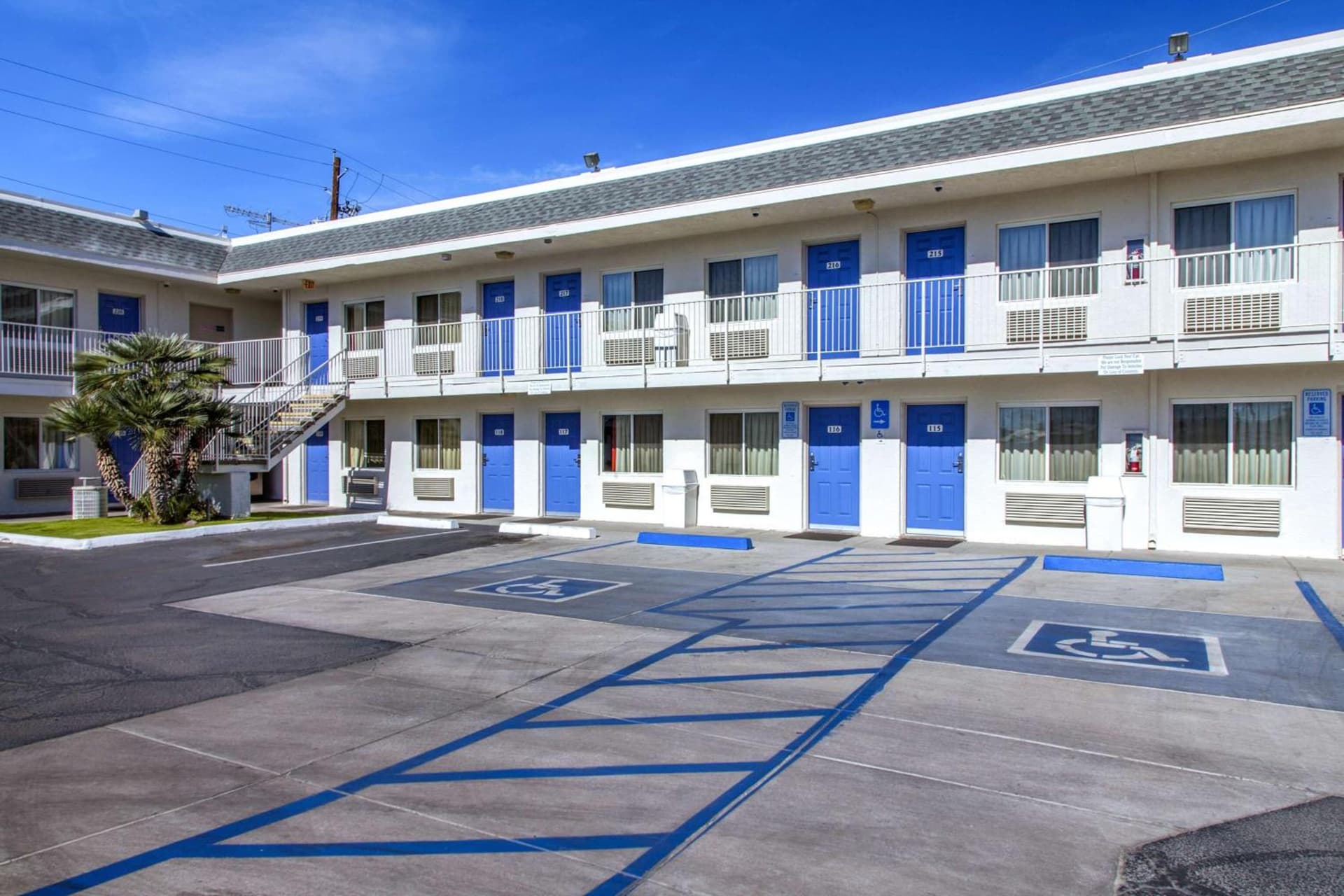 Motel 6-Phoenix, AZ - Airport - 24th Street featured exterior or lobby in Phoenix, AZ — similar hotel
