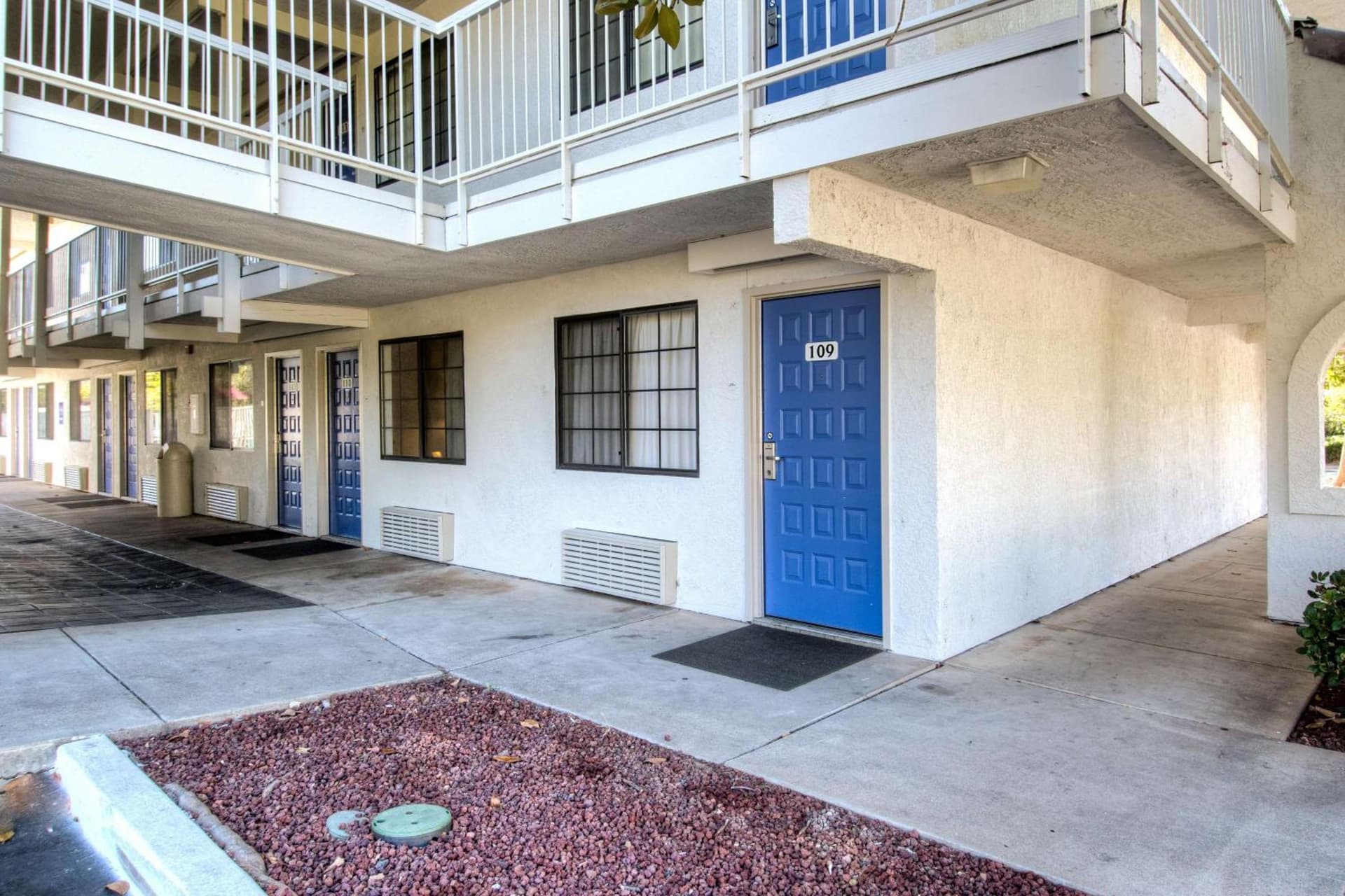Motel 6-Redding, CA - South gallery photo in Redding, CA — image 17