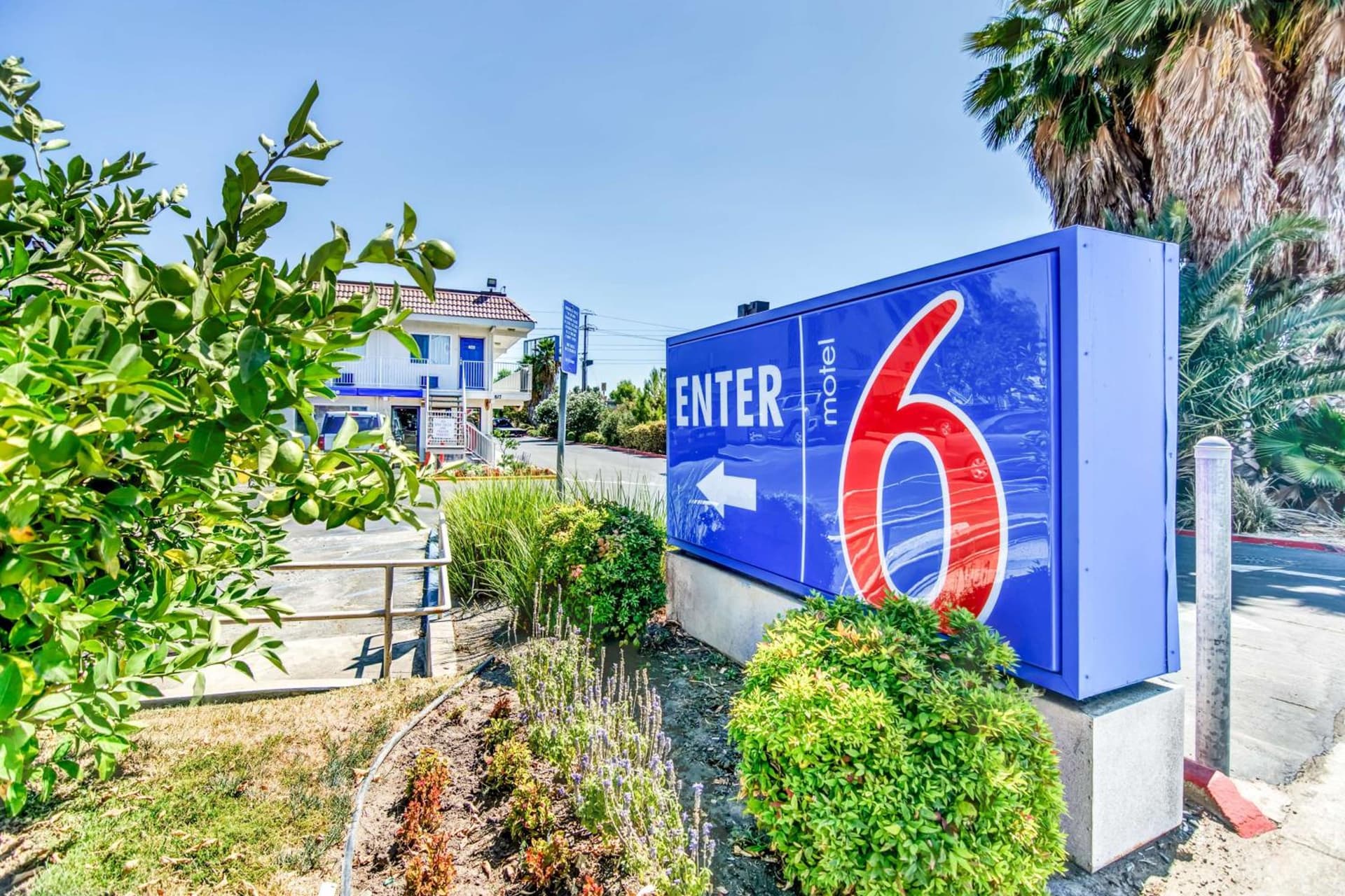Motel 6-Stockton, CA - Charter Way West gallery photo in Stockton, CA — image 56