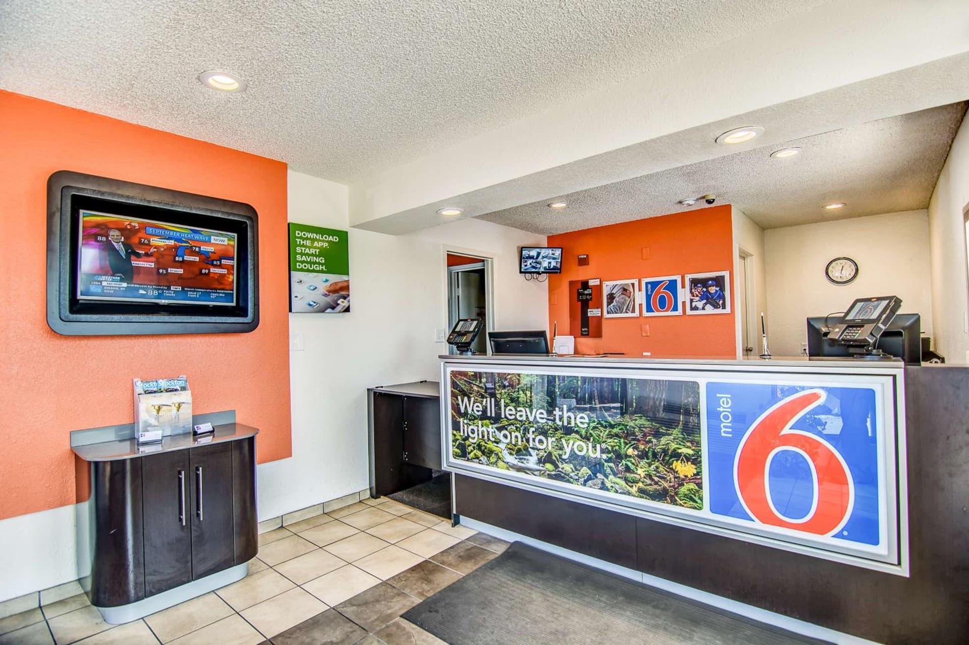 Motel 6-Stockton, CA - Charter Way West gallery photo in Stockton, CA — image 52
