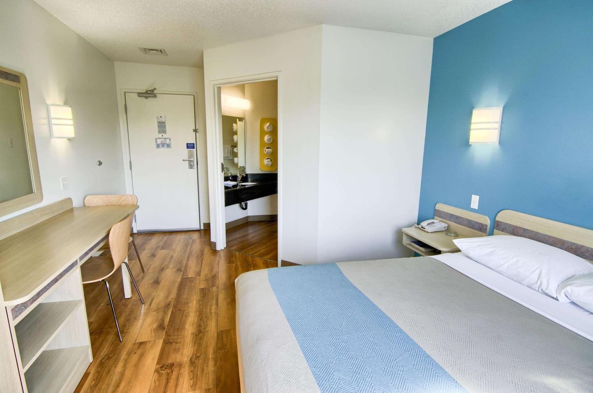 Motel 6-Portsmouth, NH property views in Portsmouth, NH — gallery photo 3