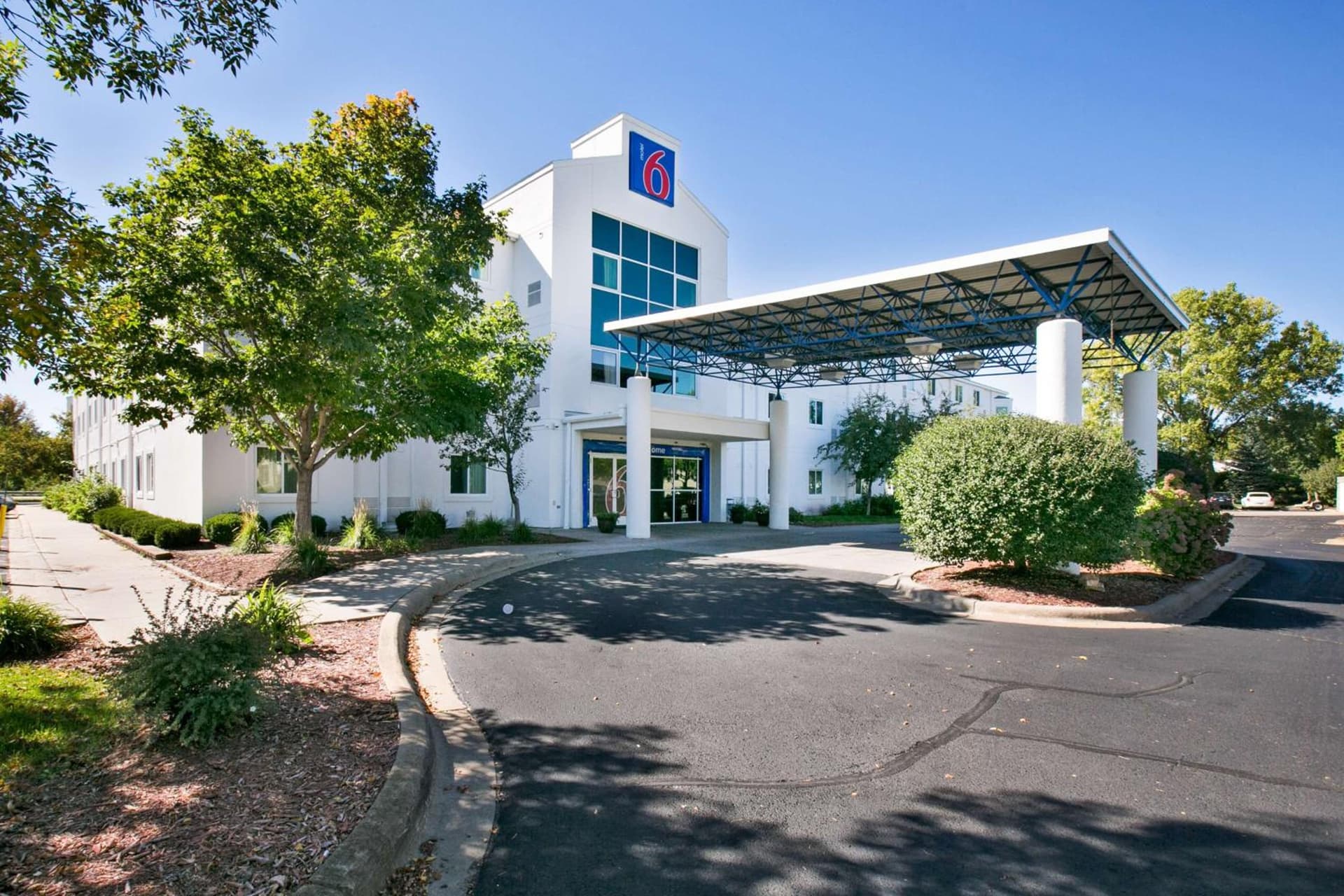 Motel 6-Brooklyn Center, MN - Minneapolis — hotel in Brooklyn Center, Minnesota