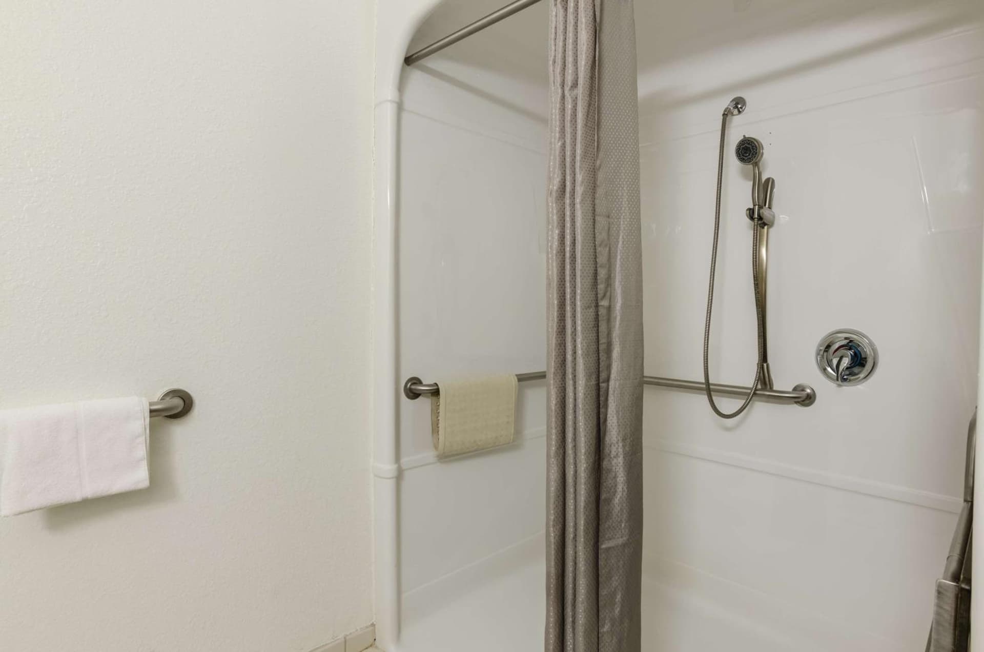 Motel 6-Bristol, VA gallery photo in Bristol, VA — image 13