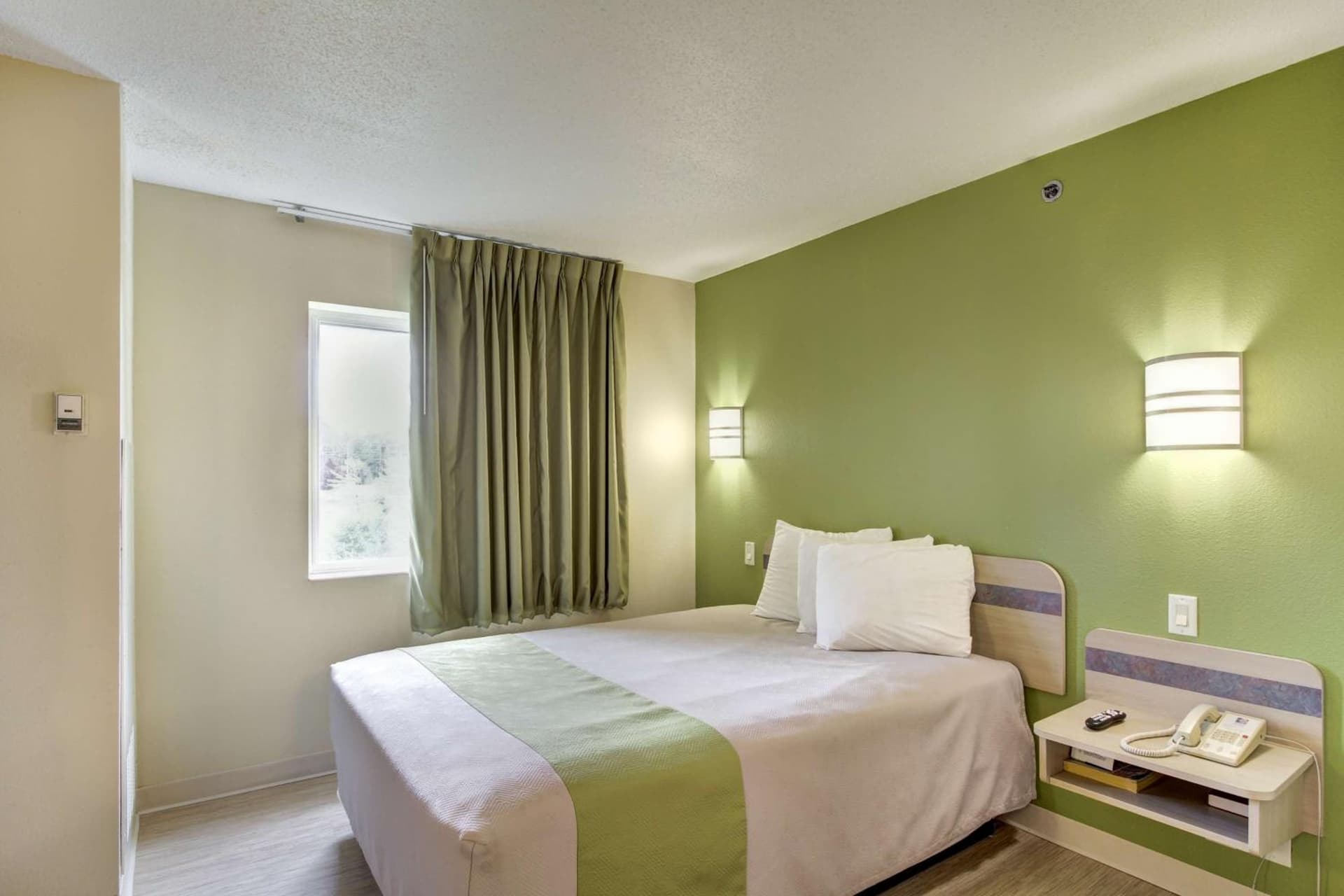 Motel 6-Medina, OH - Cleveland gallery photo in Medina, OH — image 36