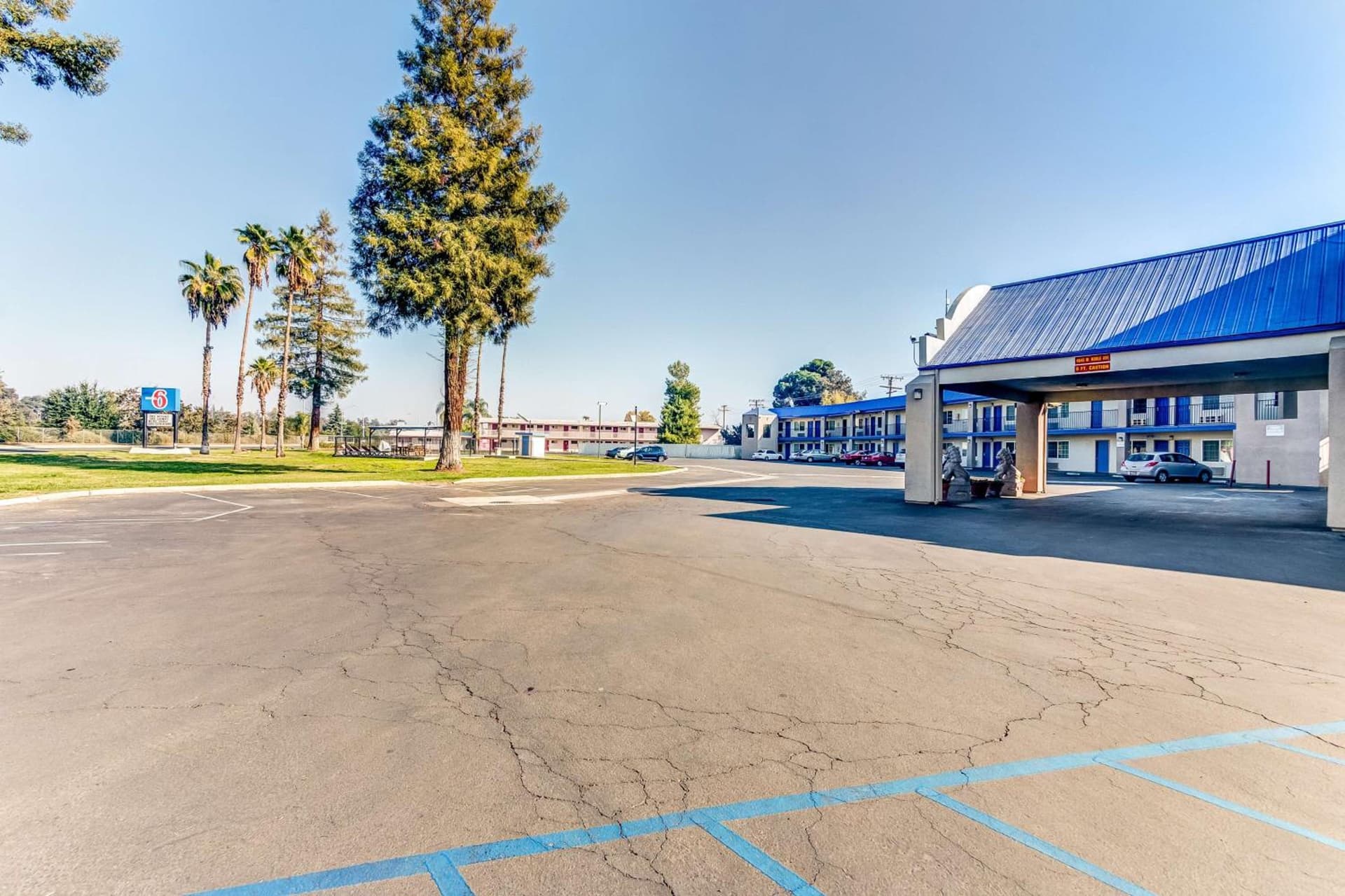 Motel 6-Visalia, CA gallery photo in Visalia, CA — image 4