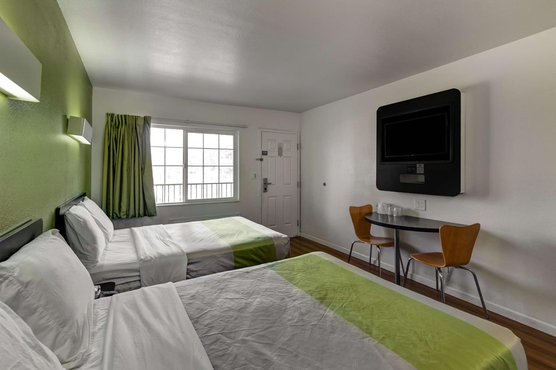 Motel 6-Visalia, CA gallery photo in Visalia, CA — image 54