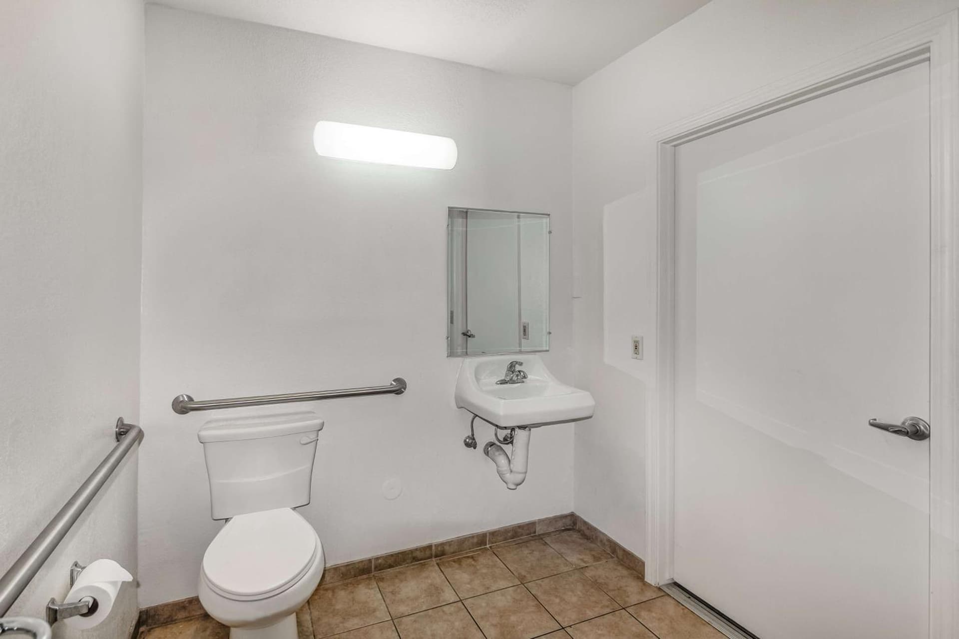 Motel 6-Visalia, CA gallery photo in Visalia, CA — image 18