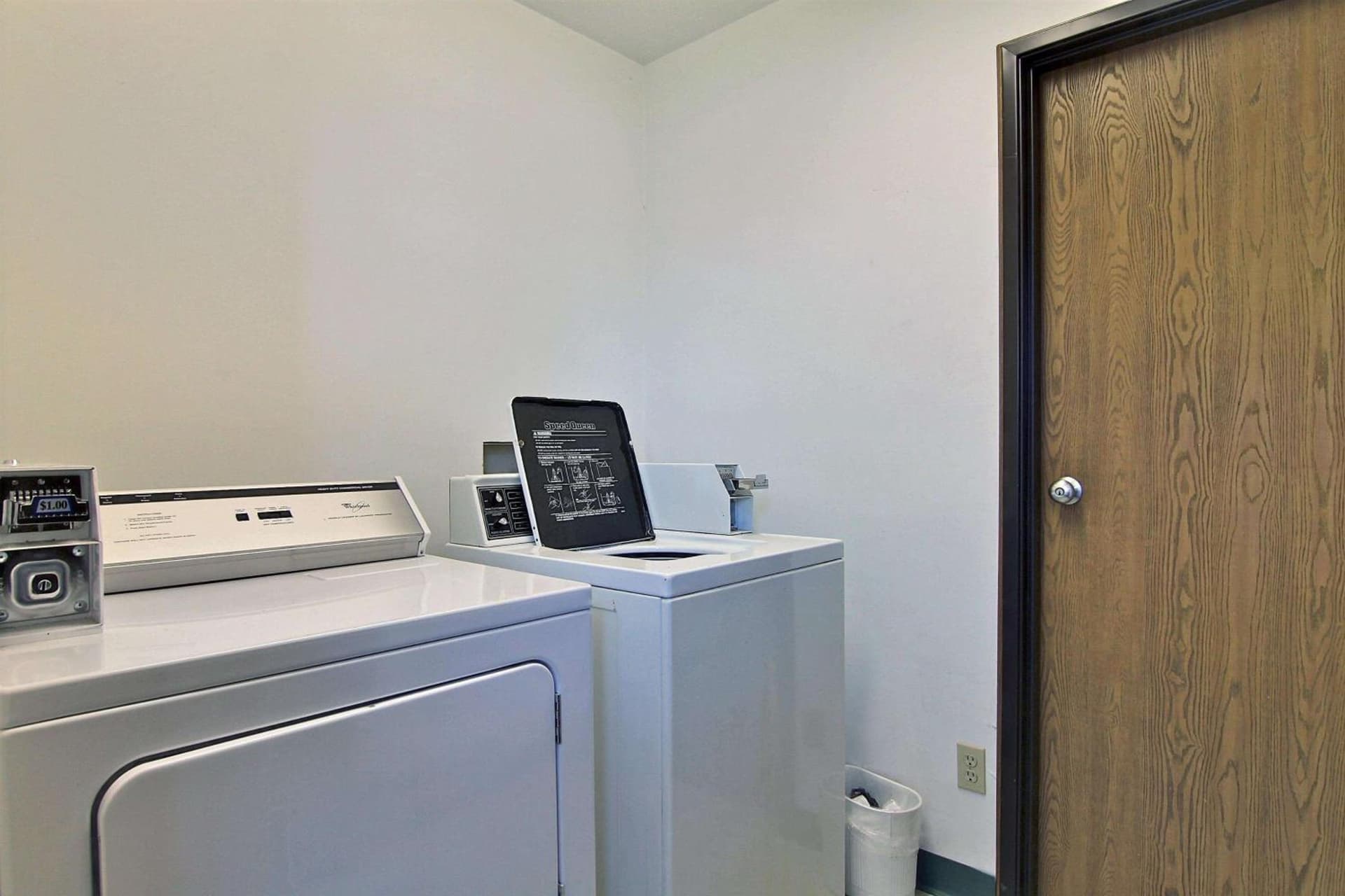Motel 6-Gilman, IL interior in Gilman, IL — gallery photo 2