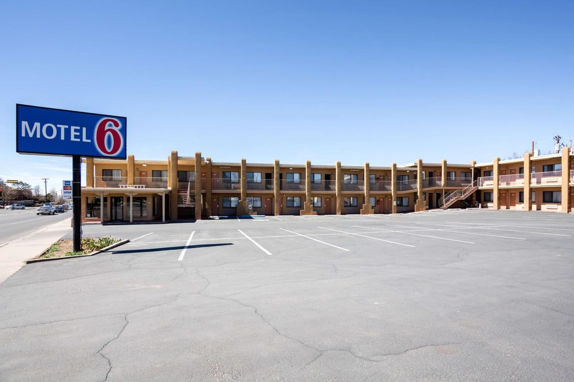 Motel 6-Santa Fe, NM - Downtown gallery photo in Santa Fe, NM — image 8