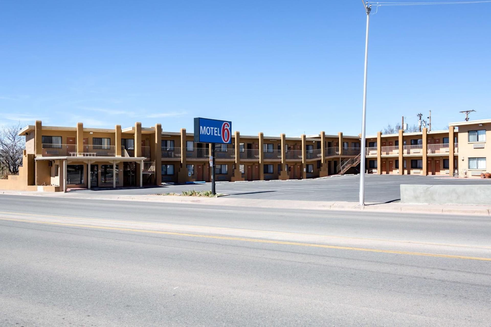 Motel 6-Santa Fe, NM - Downtown gallery photo in Santa Fe, NM — image 21